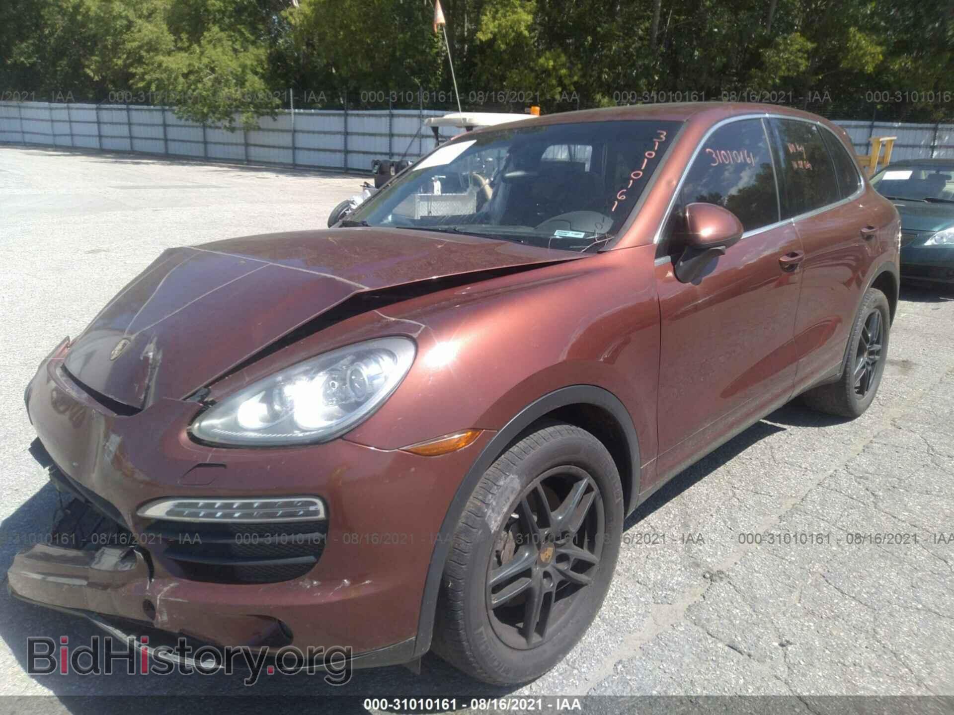 2012 PORSCHE CAYENNE - VIN: WP1AB2A26CLA43298 - Фото 2