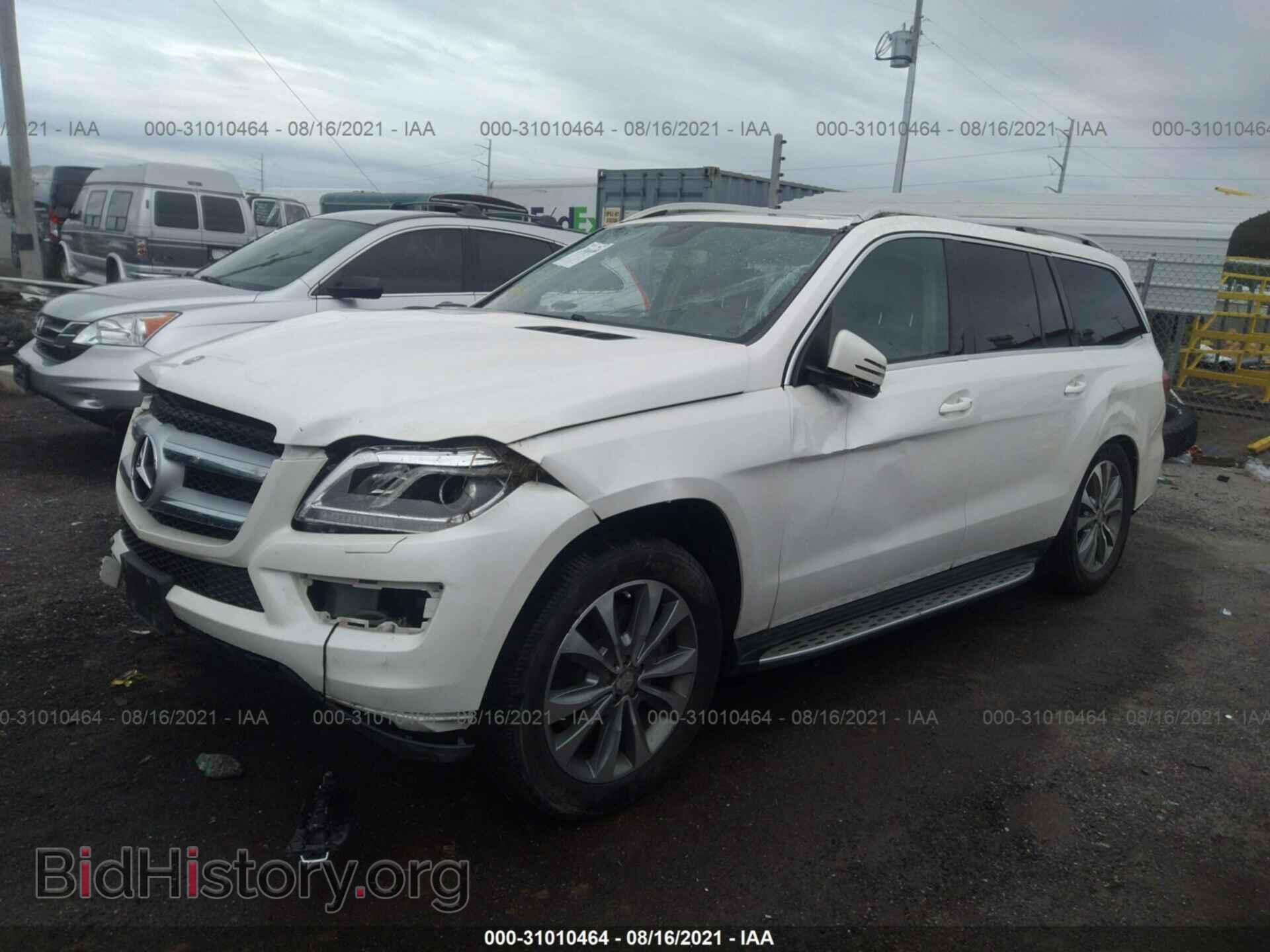2013 MERCEDES-BENZ GL-CLASS - VIN: 4JGDF7CE8DA250100 - Фото 2