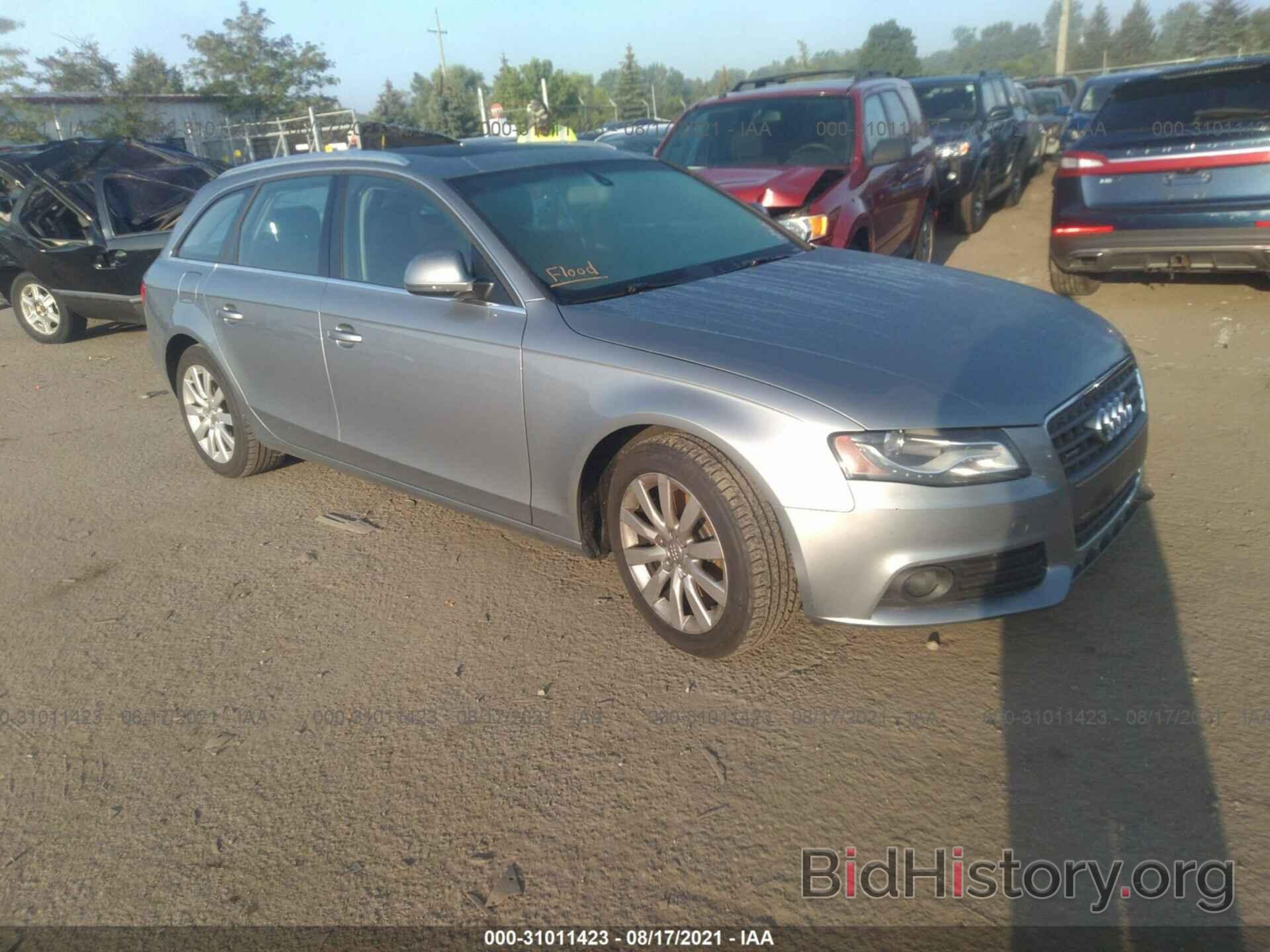 Photo WAUGF78K69A194453 - AUDI A4 2009