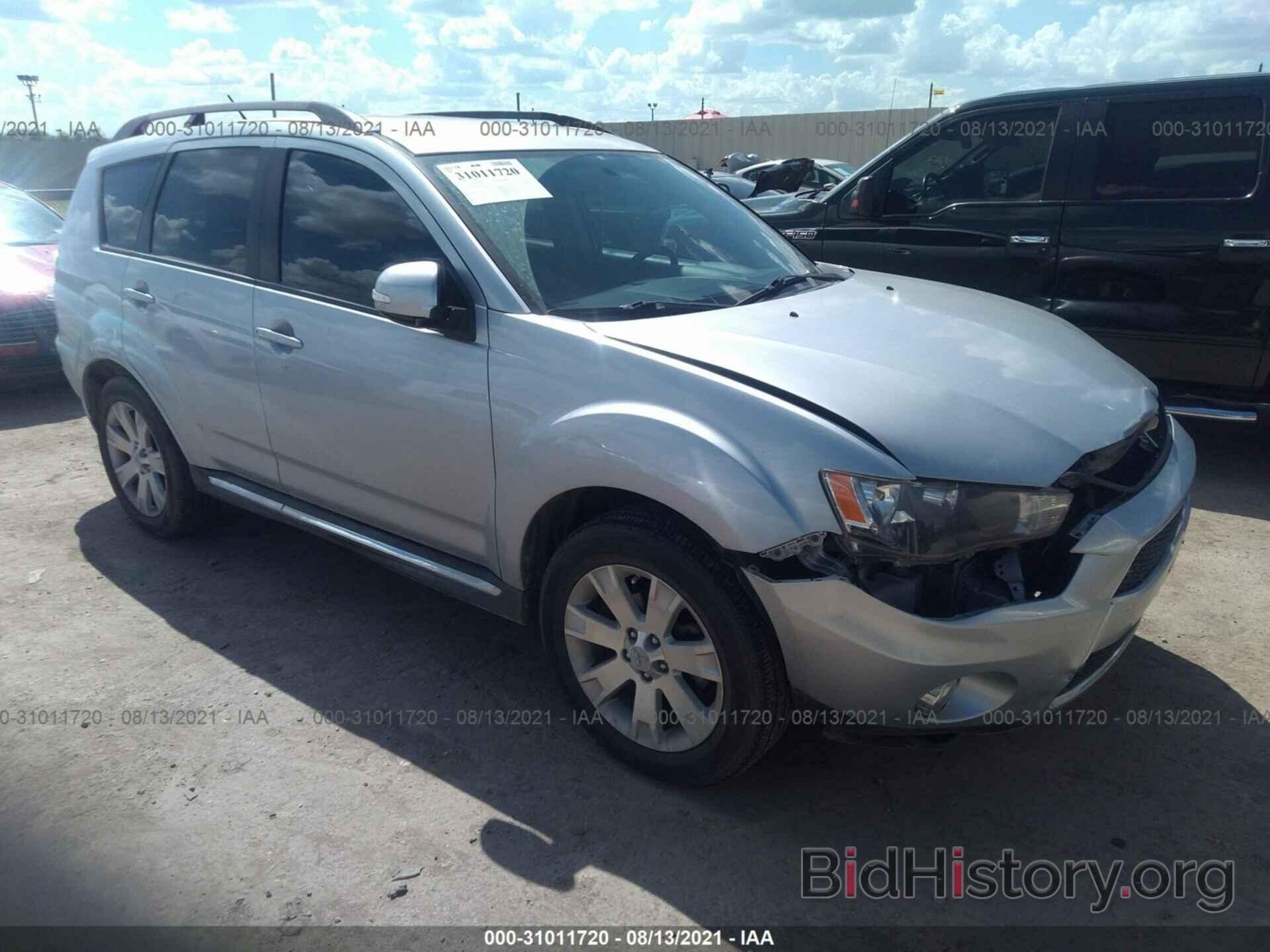 Photo JA4AS3AW8DU003384 - MITSUBISHI OUTLANDER 2013