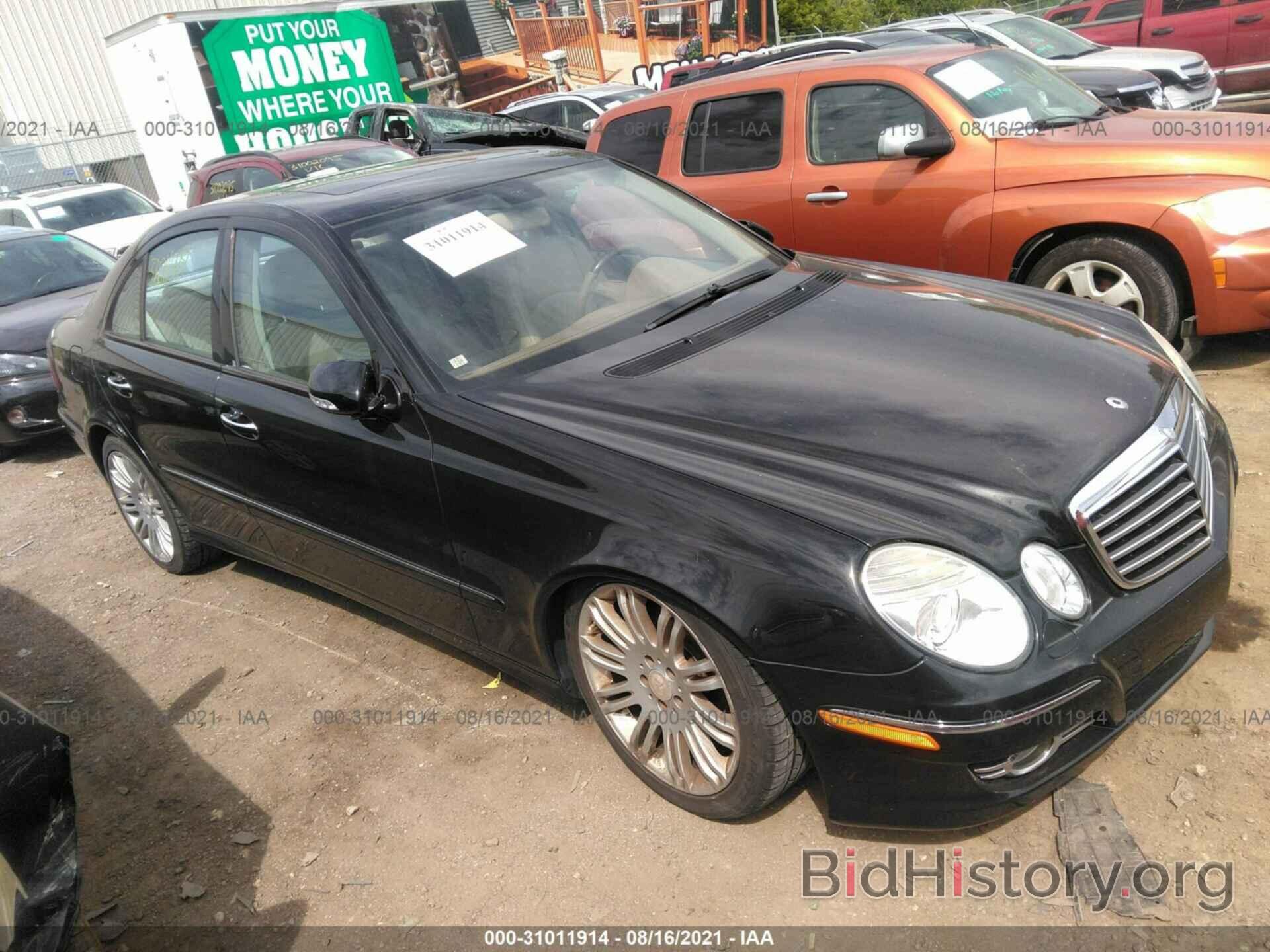 Photo WDBUF87X98B309241 - MERCEDES-BENZ E-CLASS 2008