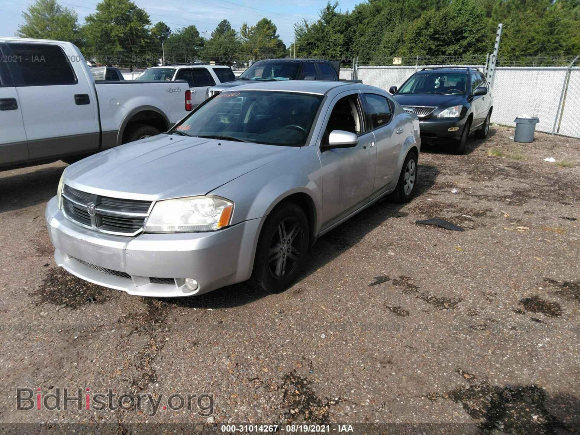 2010 DODGE AVENGER - VIN: 1B3CC5FB9AN210323 - Photo 2