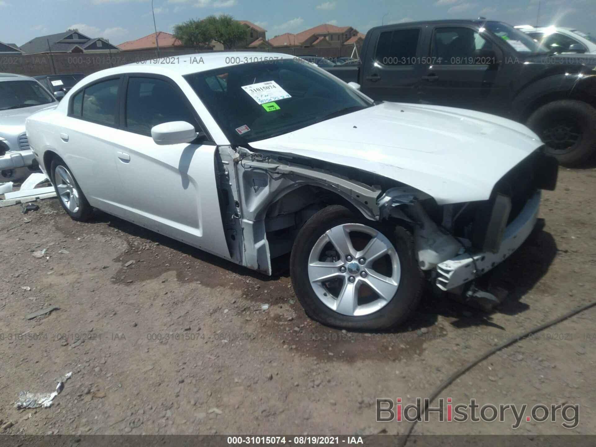 Photo 2C3CDXBG3EH187469 - DODGE CHARGER 2014