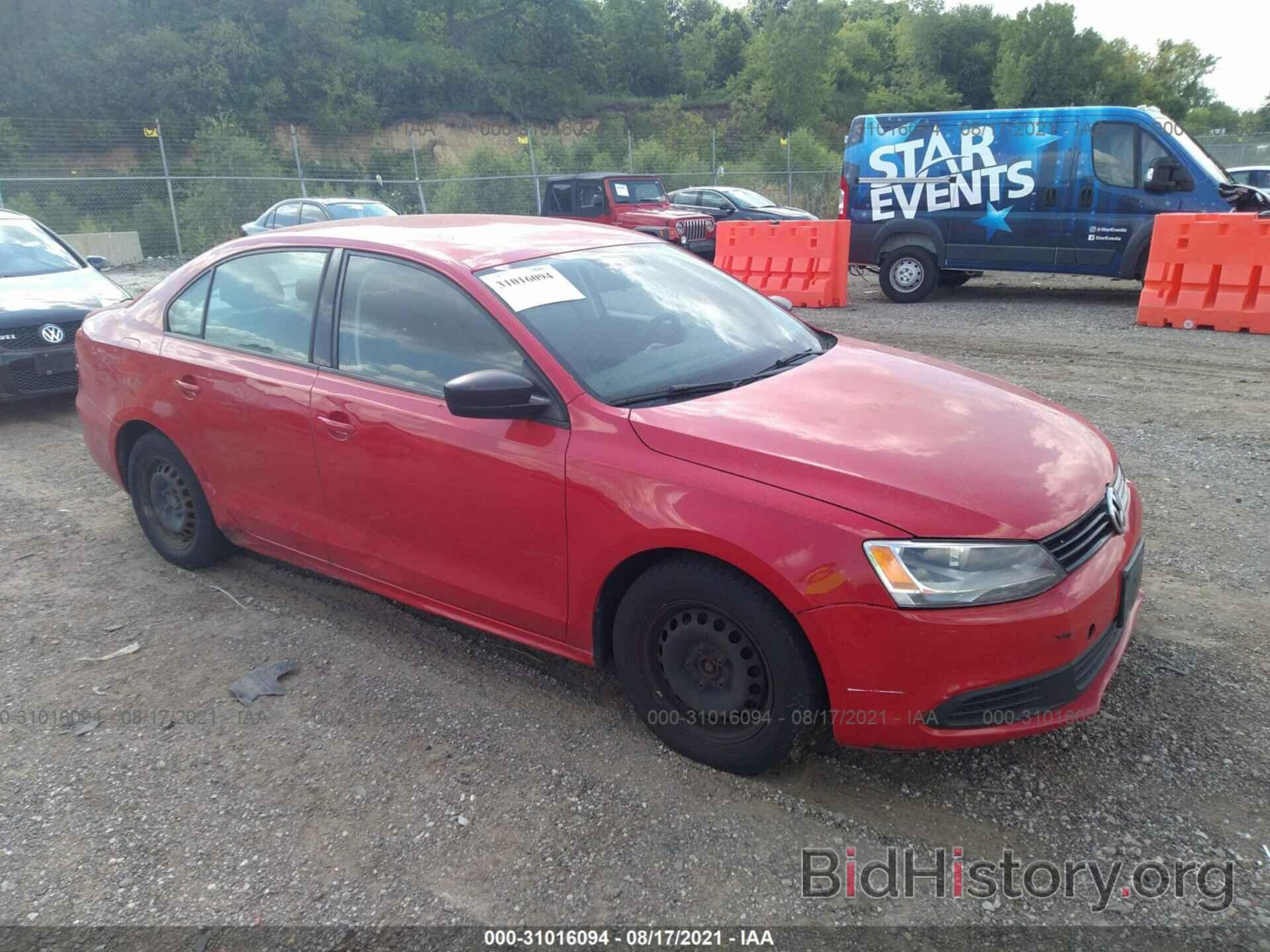 Photo 3VW1K7AJ9BM374621 - VOLKSWAGEN JETTA SEDAN 2011