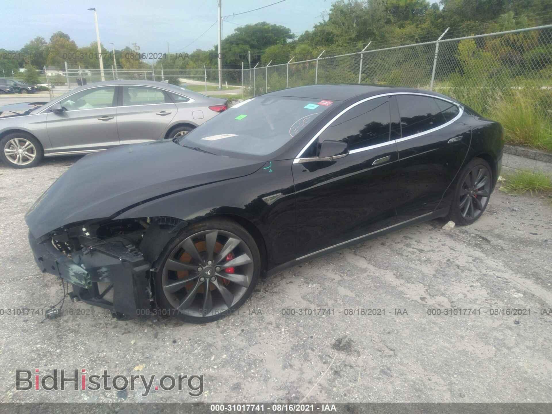 2015 TESLA MODEL S - VIN: 5YJSA1E40FF106918 - Фото 2