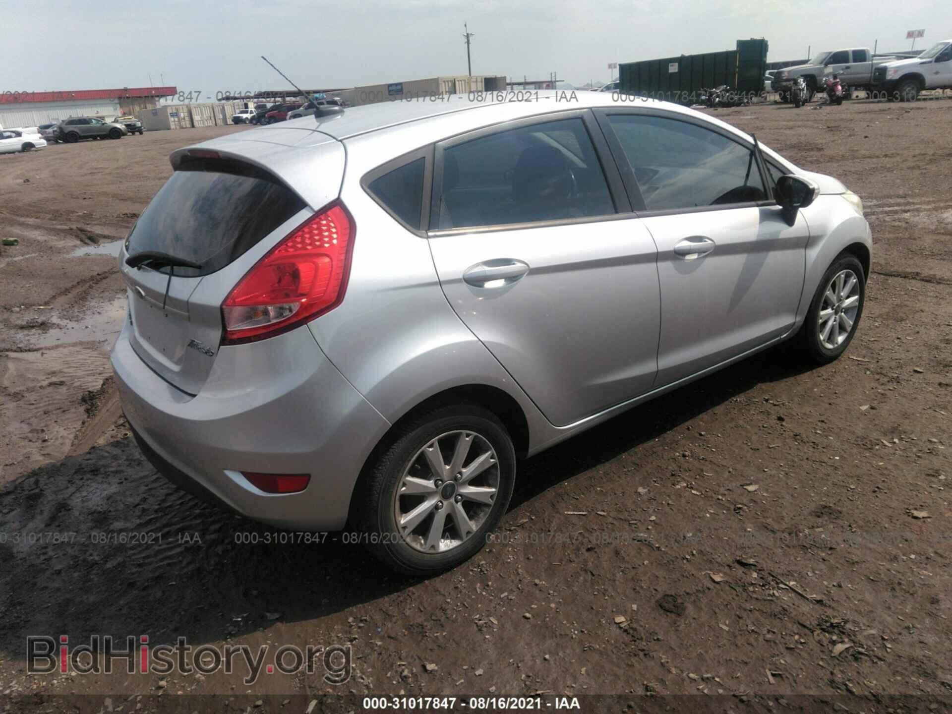 2013 FORD FIESTA - VIN: 3FADP4EJ0DM119844 - Фото 4