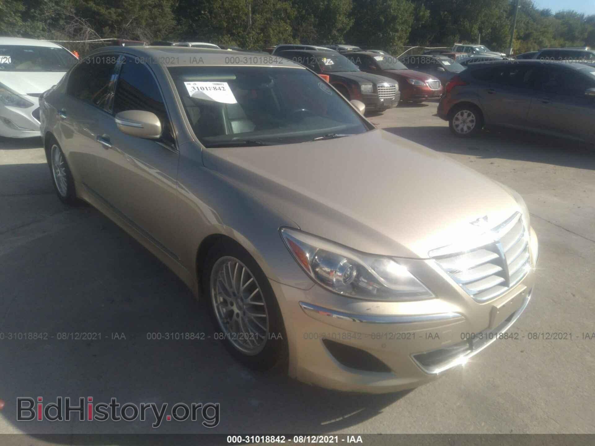 Фотография KMHGC4DD6CU182340 - HYUNDAI GENESIS 2012