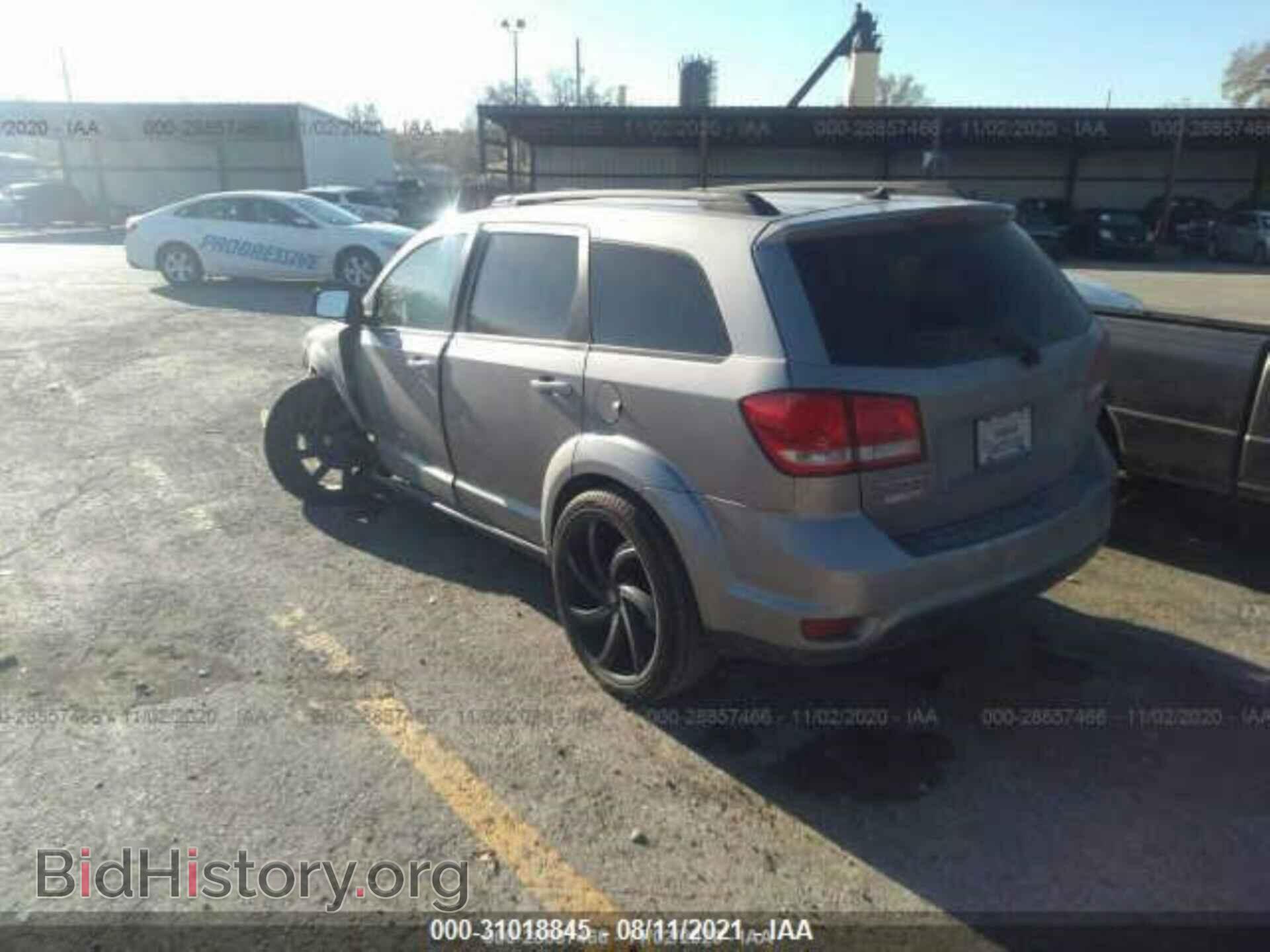 2019 DODGE JOURNEY - VIN: 3C4PDCBB4KT863862 - Фото 3
