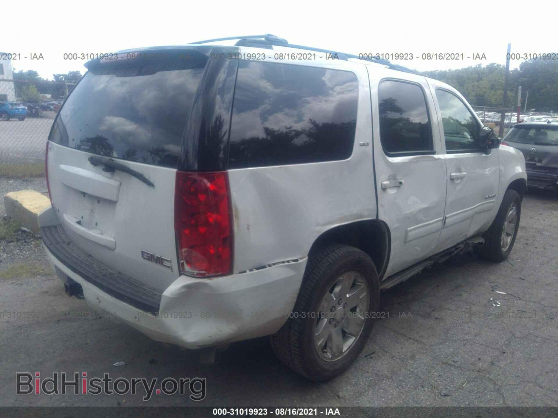 2014 GMC YUKON - VIN: 1GKS2CE0XER162044 - Photo 4