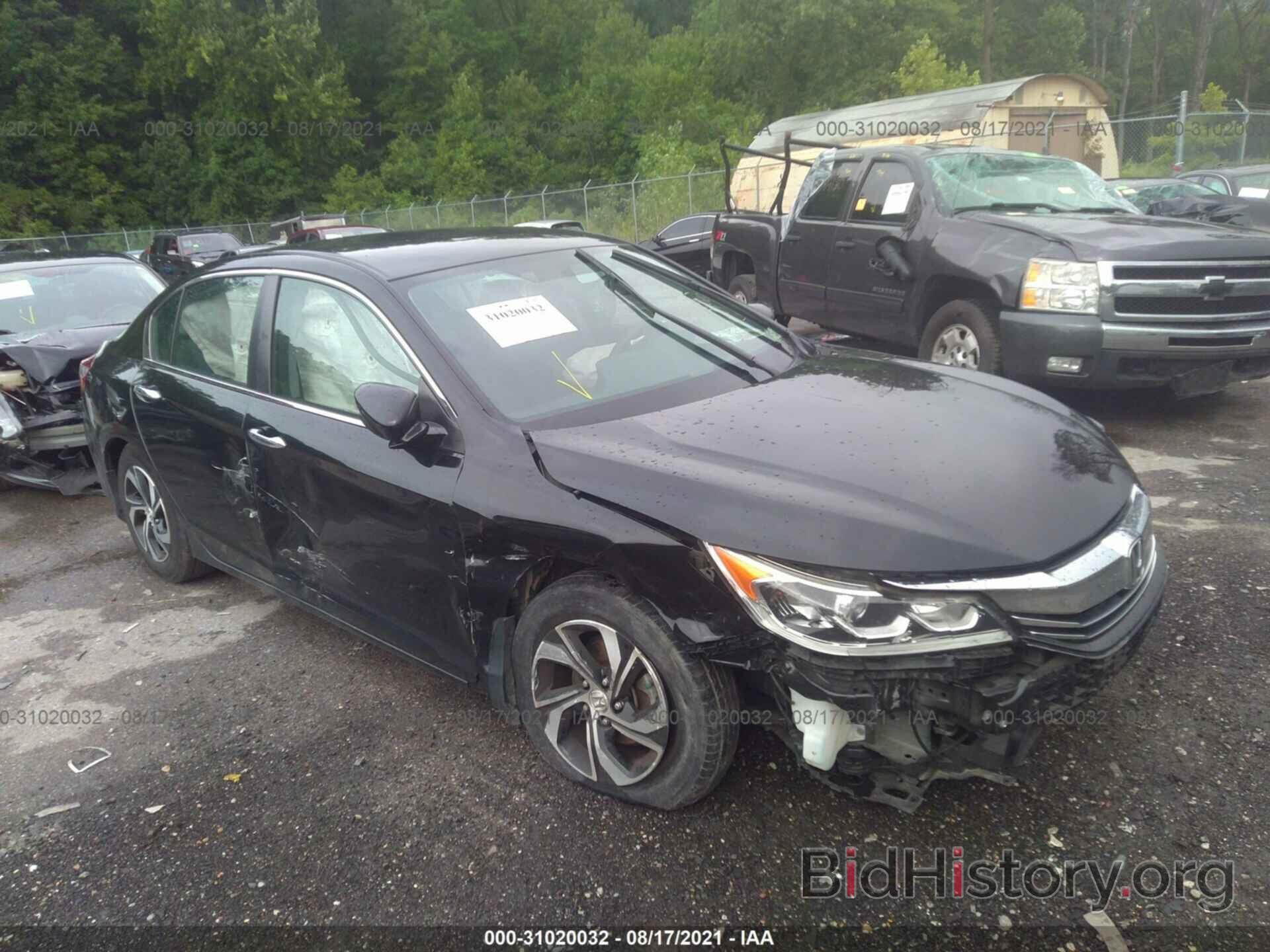 Photo 1HGCR2F31GA017394 - HONDA ACCORD SEDAN 2016