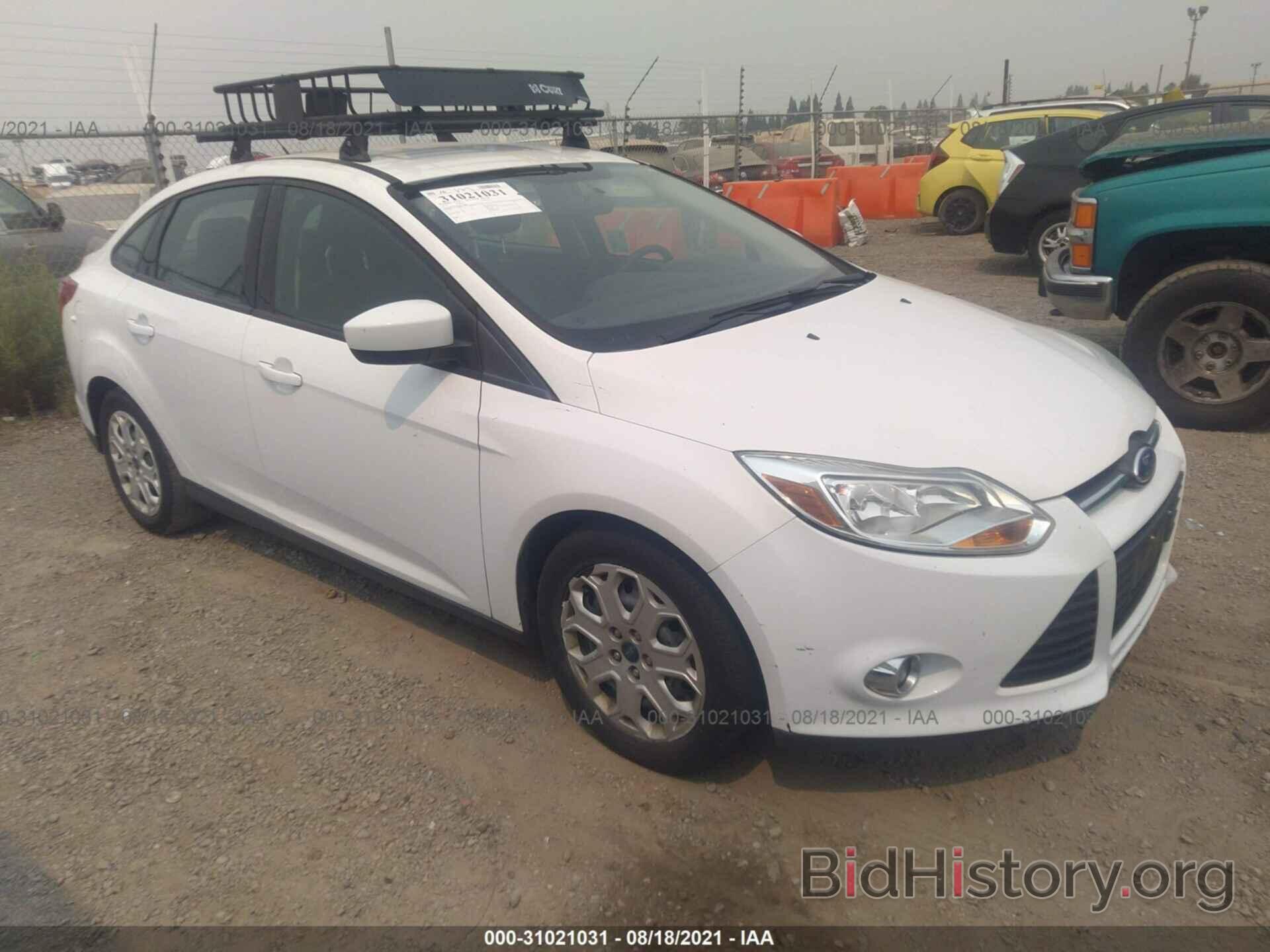 Photo 1FAHP3F2XCL314630 - FORD FOCUS 2012