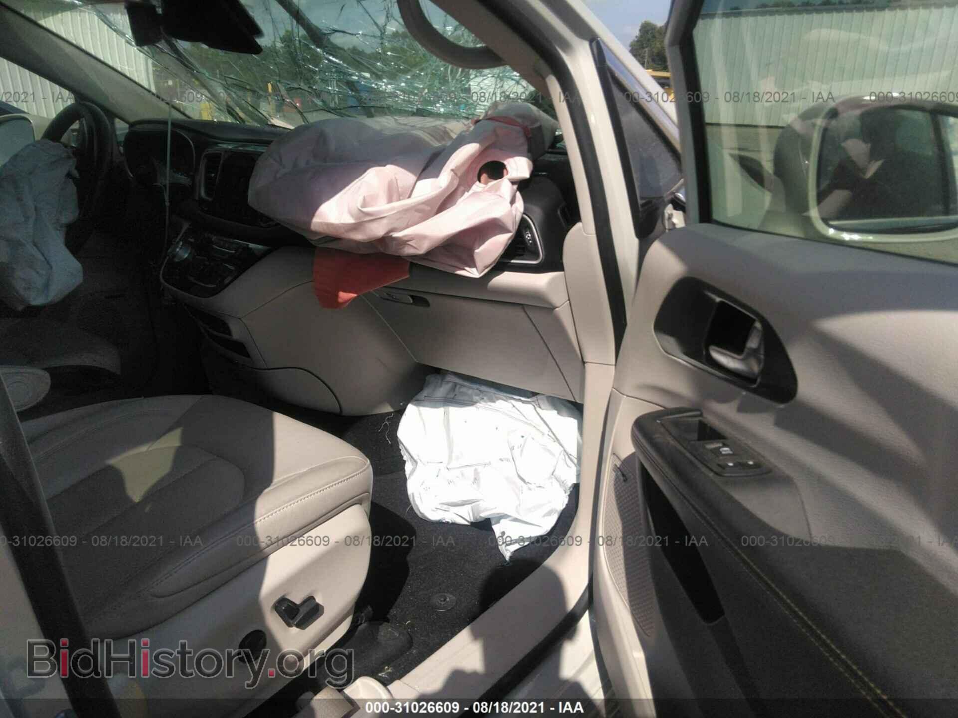 2020 CHRYSLER PACIFICA - VIN: 2C4RC1EG2LR108706 - Фото 5