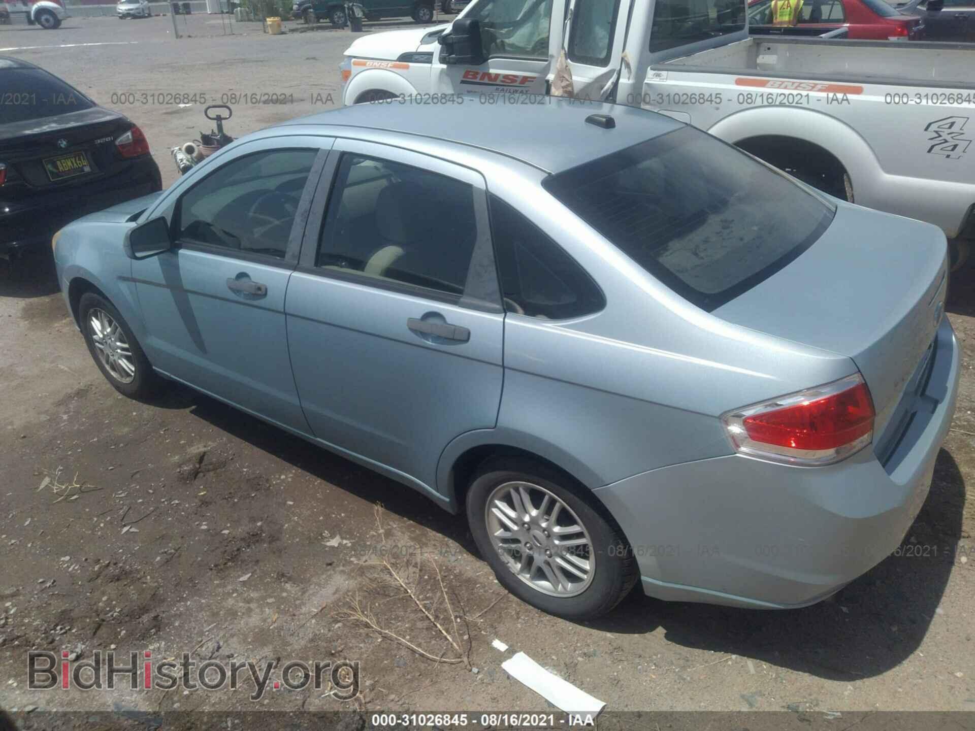 2009 FORD FOCUS - VIN: 1FAHP35NX9W207516 - Фото 3
