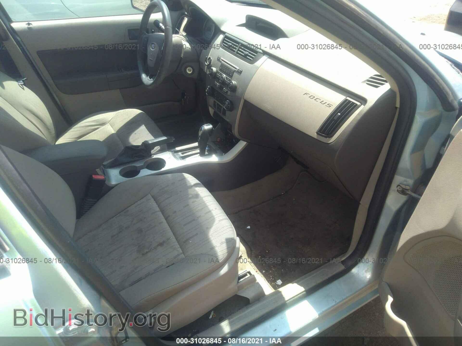 2009 FORD FOCUS - VIN: 1FAHP35NX9W207516 - Фото 5