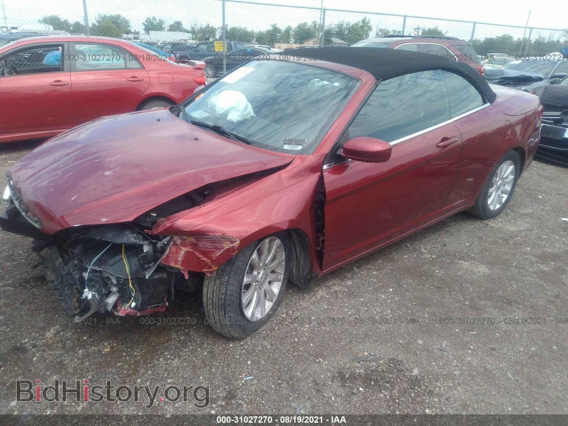 2013 CHRYSLER 200 - VIN: 1C3BCBEG4DN724448 - Фото 2