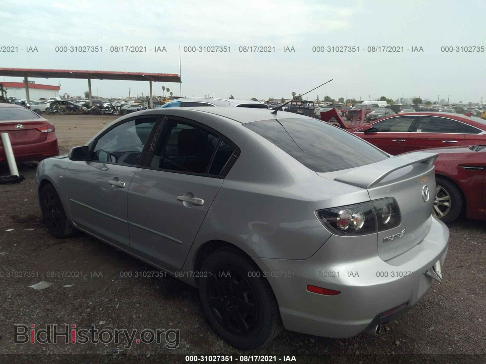 2007 MAZDA MAZDA3 - VIN: JM1BK32F571714765 - Фото 3