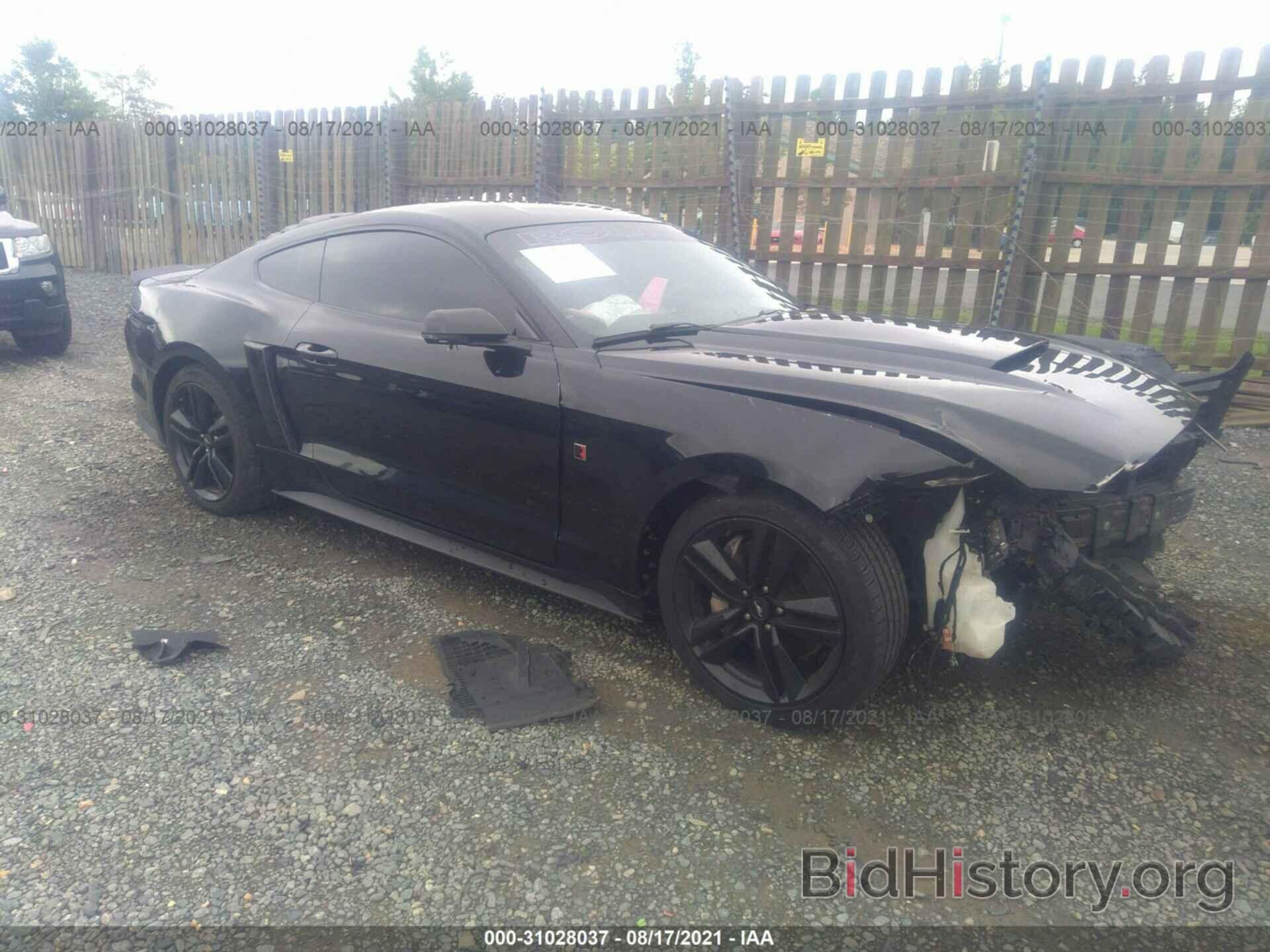 Photo 1FA6P8TH3F5331243 - FORD MUSTANG 2015