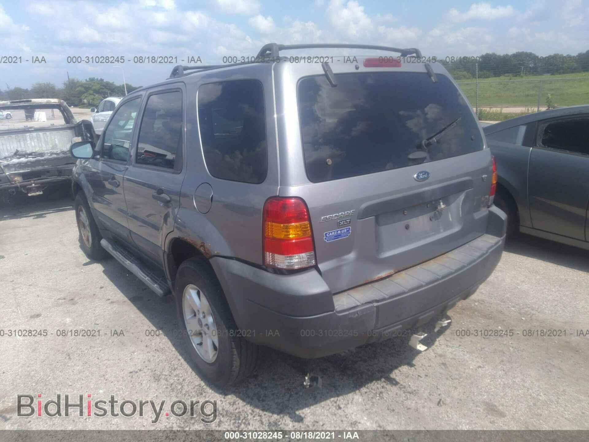2007 FORD ESCAPE - VIN: 1FMYU031X7KC07145 - Фото 3