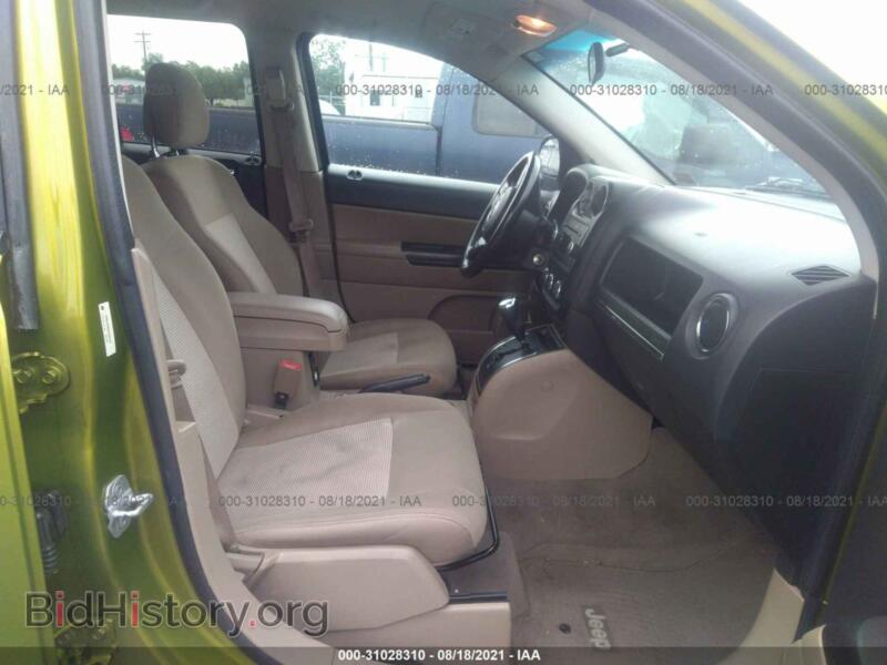 2012 Jeep COMPASS (VIN 1C4NJDEB2CD556263) — photo 5 of 12