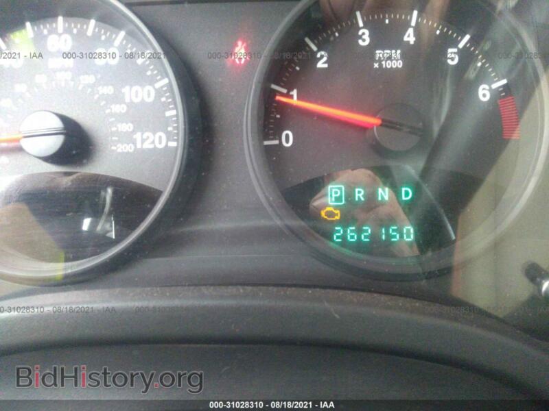 2012 Jeep COMPASS (VIN 1C4NJDEB2CD556263) — photo 7 of 12