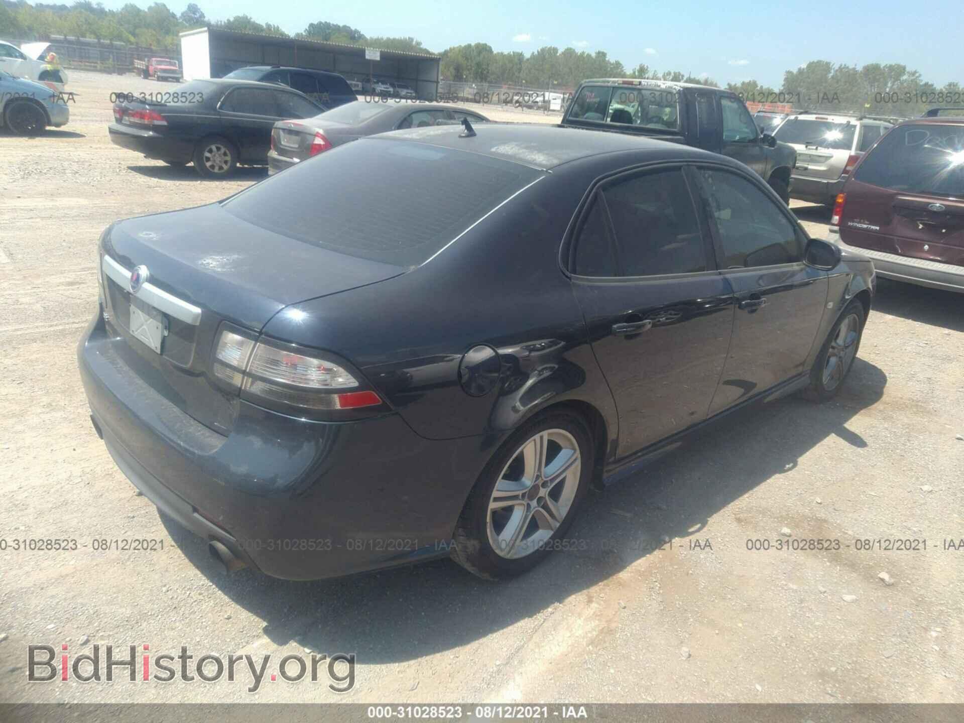 2011 SAAB 9-3 - VIN: YS3FA4BY0B1309393 - Photo 4
