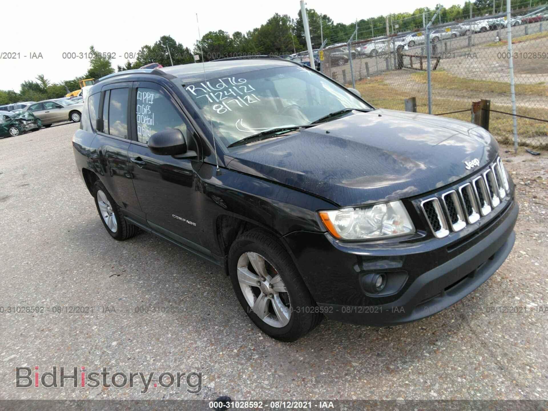 Фотография 1J4NT1FA4BD139590 - JEEP COMPASS 2011
