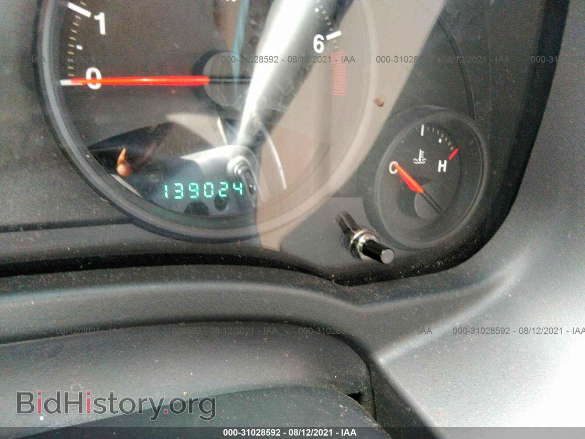2011 JEEP COMPASS - VIN: 1J4NT1FA4BD139590 - Фото 7