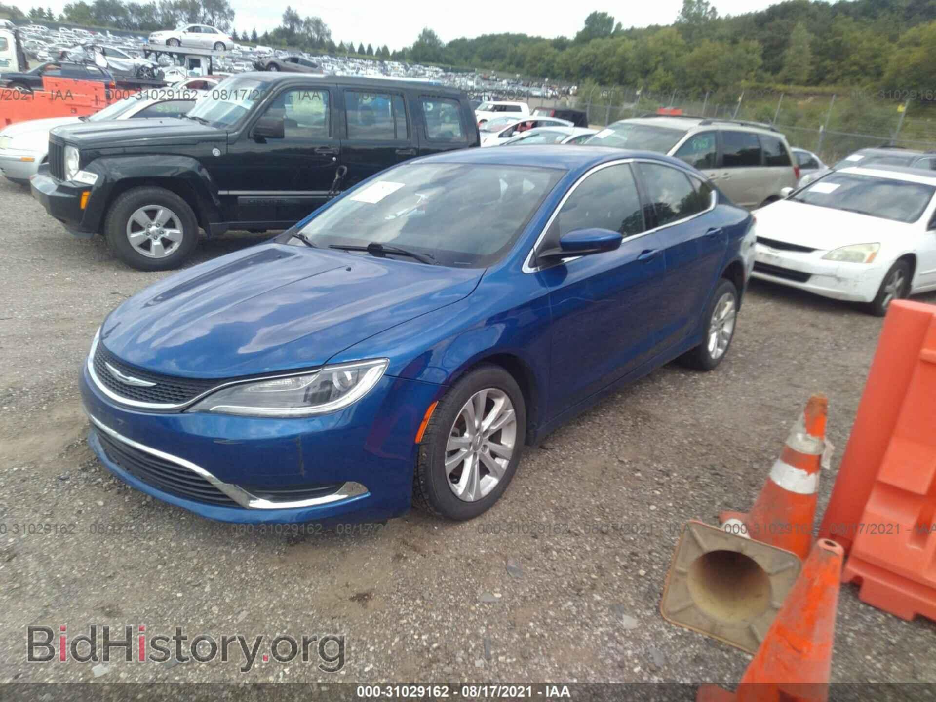 2015 CHRYSLER 200 - VIN: 1C3CCCAB5FN734915 - Photo 2