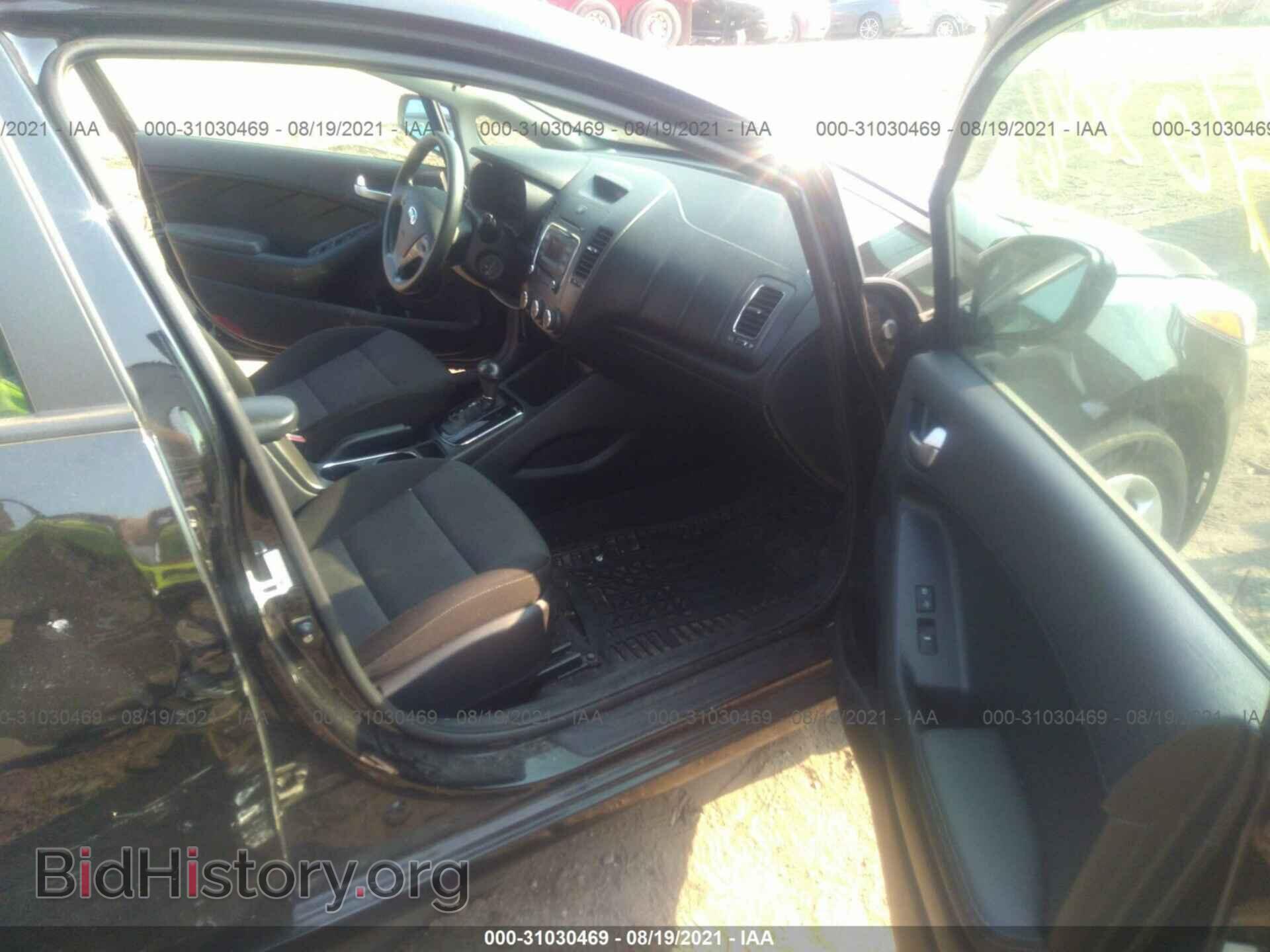 2017 KIA FORTE - VIN: 3KPFK4A72HE145843 - Фото 5
