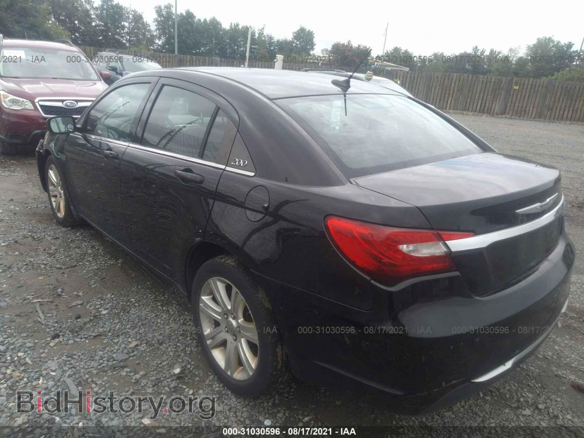 2012 CHRYSLER 200 - VIN: 1C3CCBAB0CN178924 - Фото 3