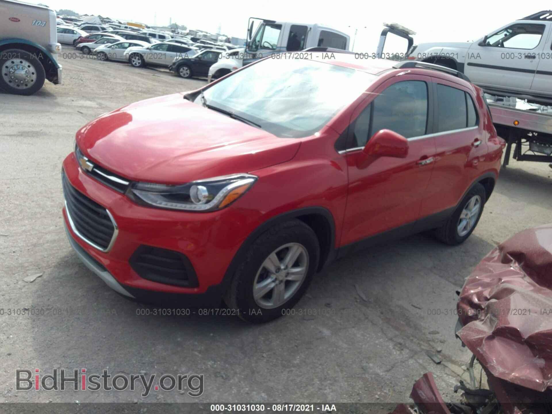 2017 CHEVROLET TRAX - VIN: 3GNCJLSB3HL201505 - Photo 2