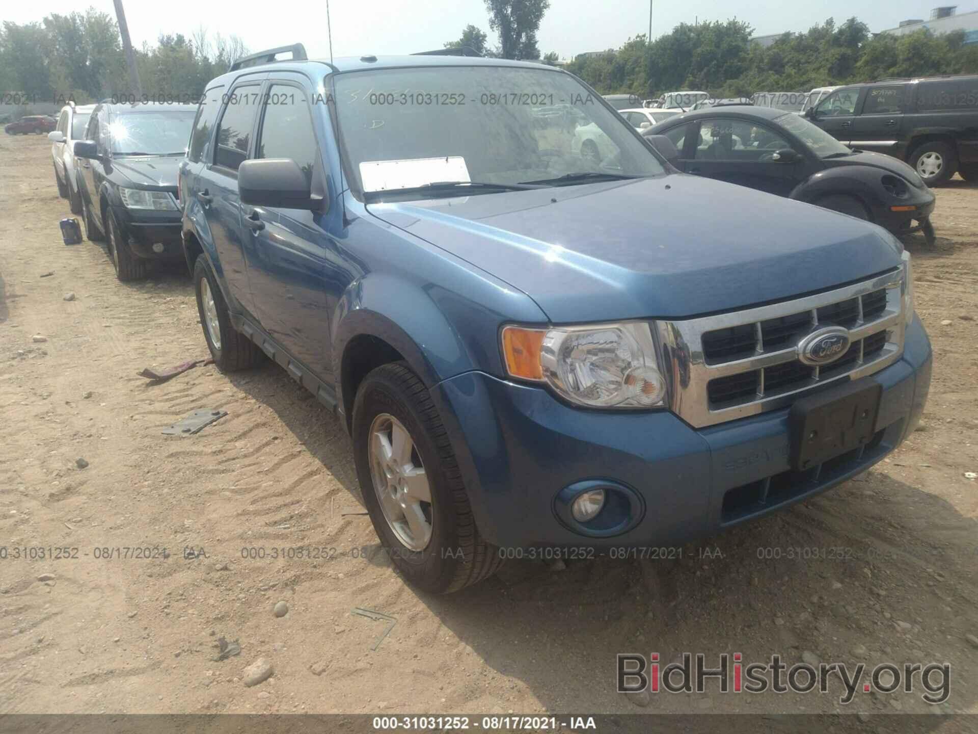 Photo 1FMCU93G39KC20387 - FORD ESCAPE 2009