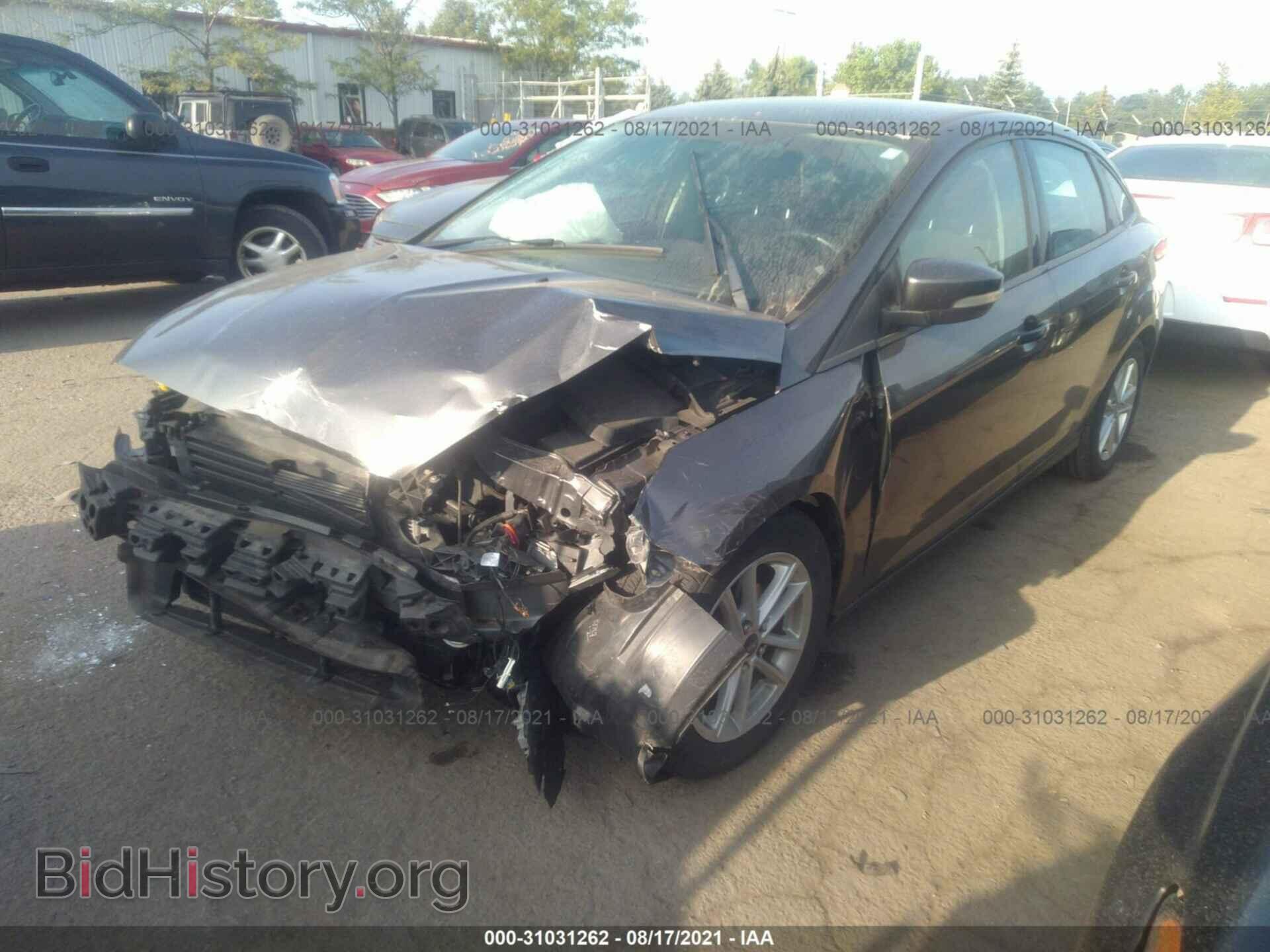 2016 FORD FOCUS - VIN: 1FADP3F29GL262279 - Photo 2
