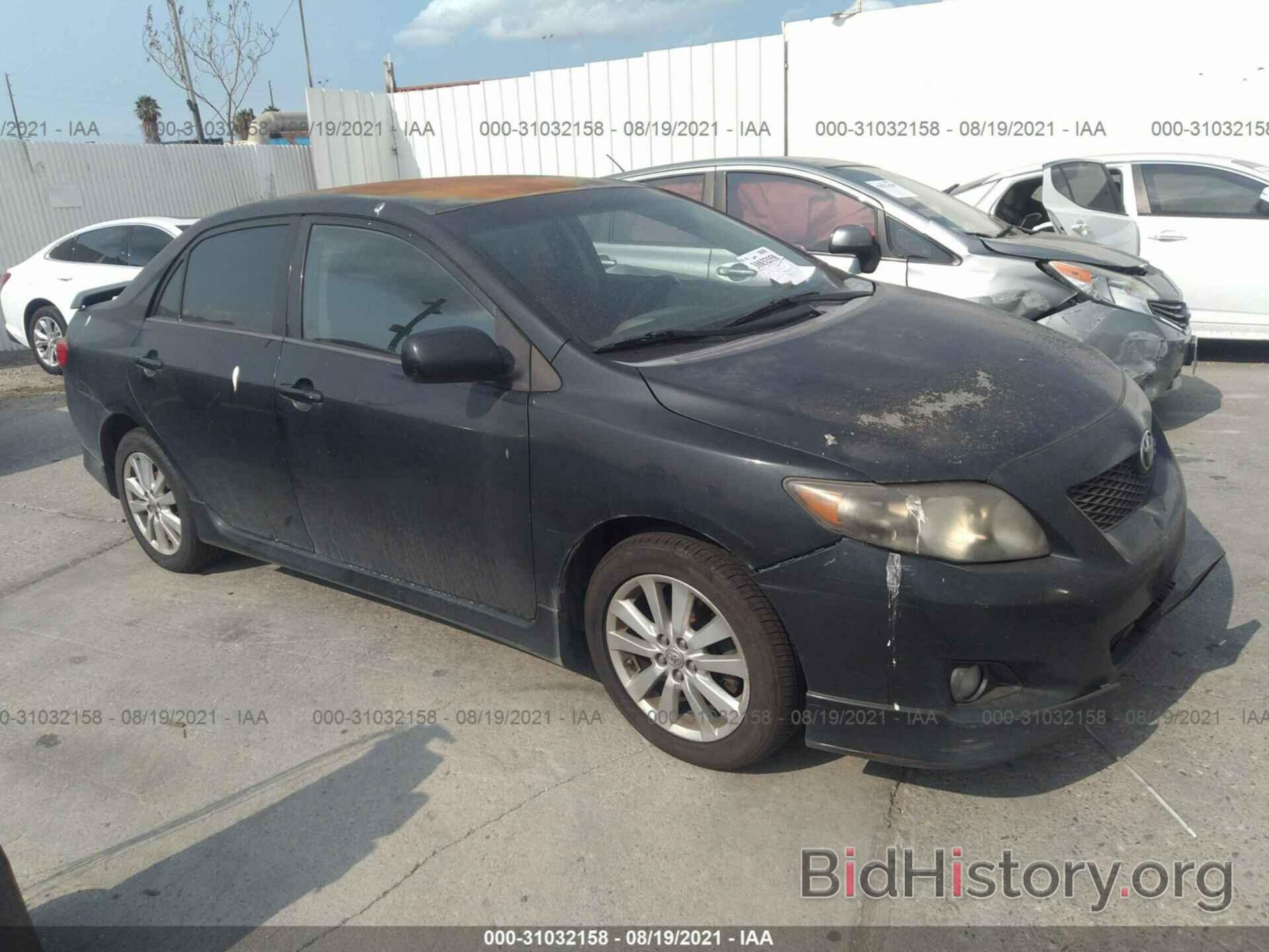 Photo 1NXBU4EE2AZ362720 - TOYOTA COROLLA 2010