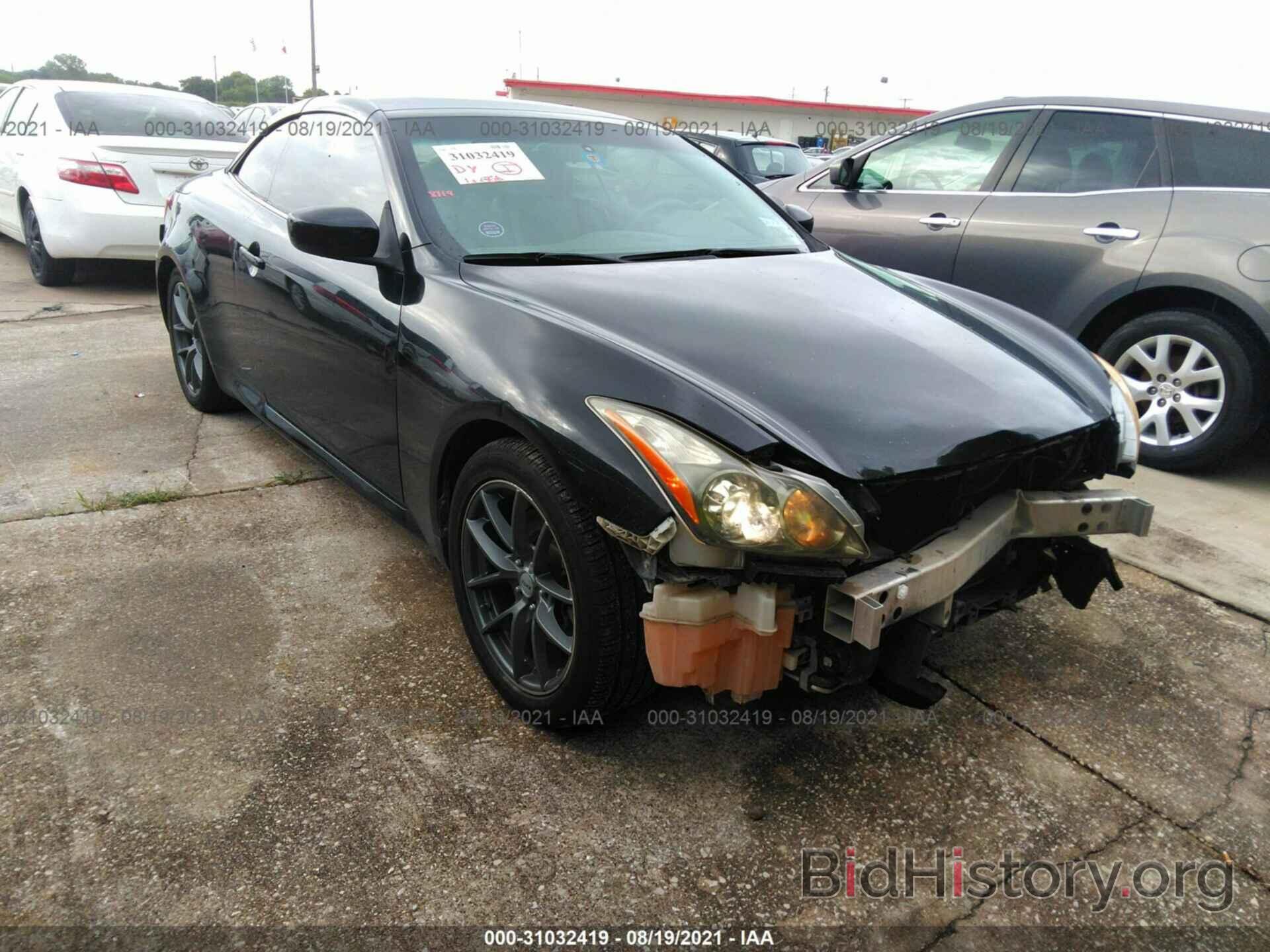 Photo JN1CV6FE8BM952330 - INFINITI G37 CONVERTIBLE 2011