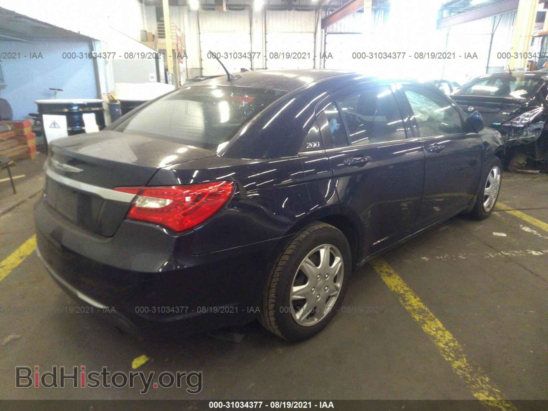2013 CHRYSLER 200 - VIN: 1C3CCBAB3DN647294 - Photo 4