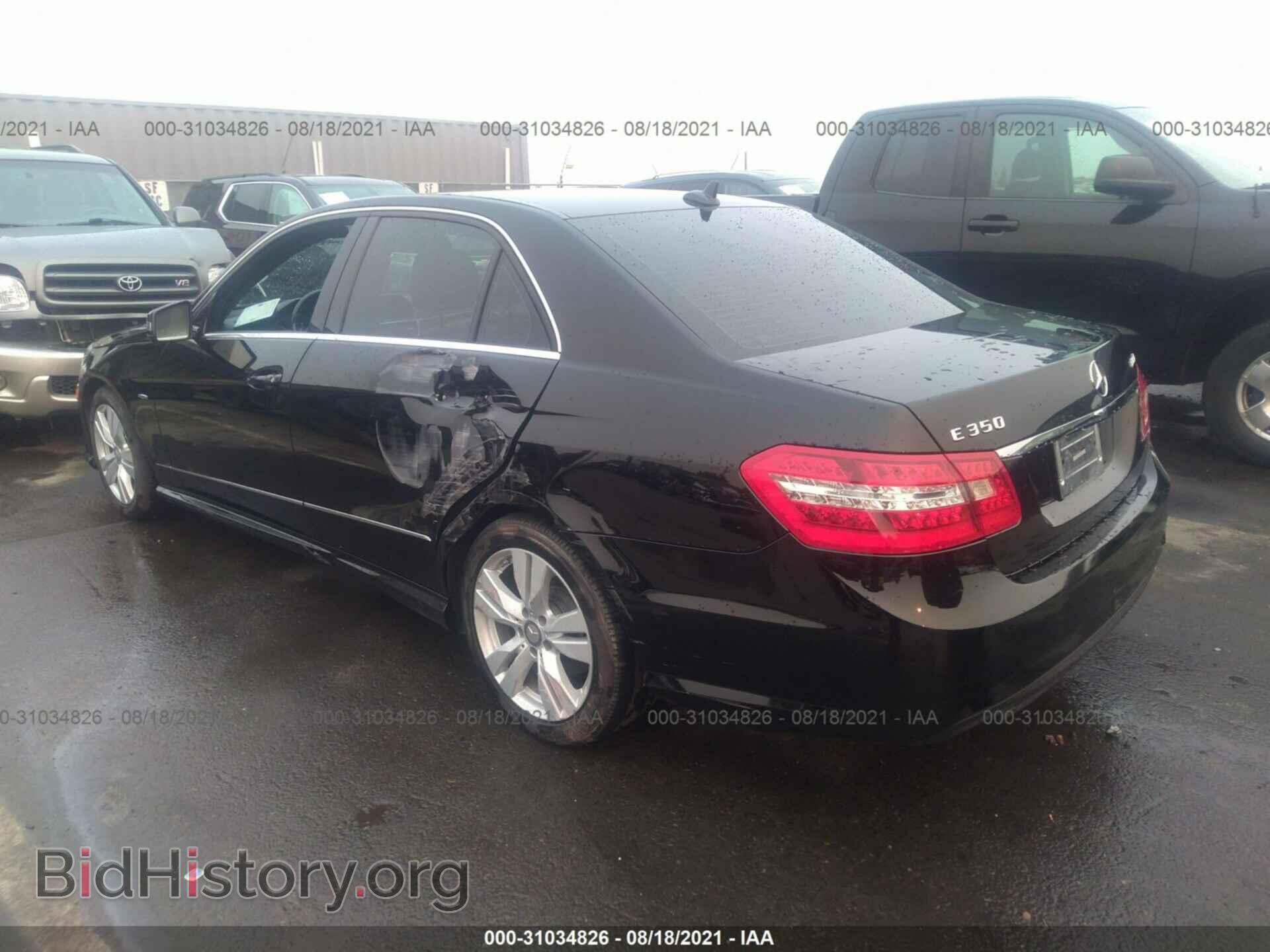 2011 MERCEDES-BENZ E-CLASS - VIN: WDDHF2EB7BA498868 - Фото 3