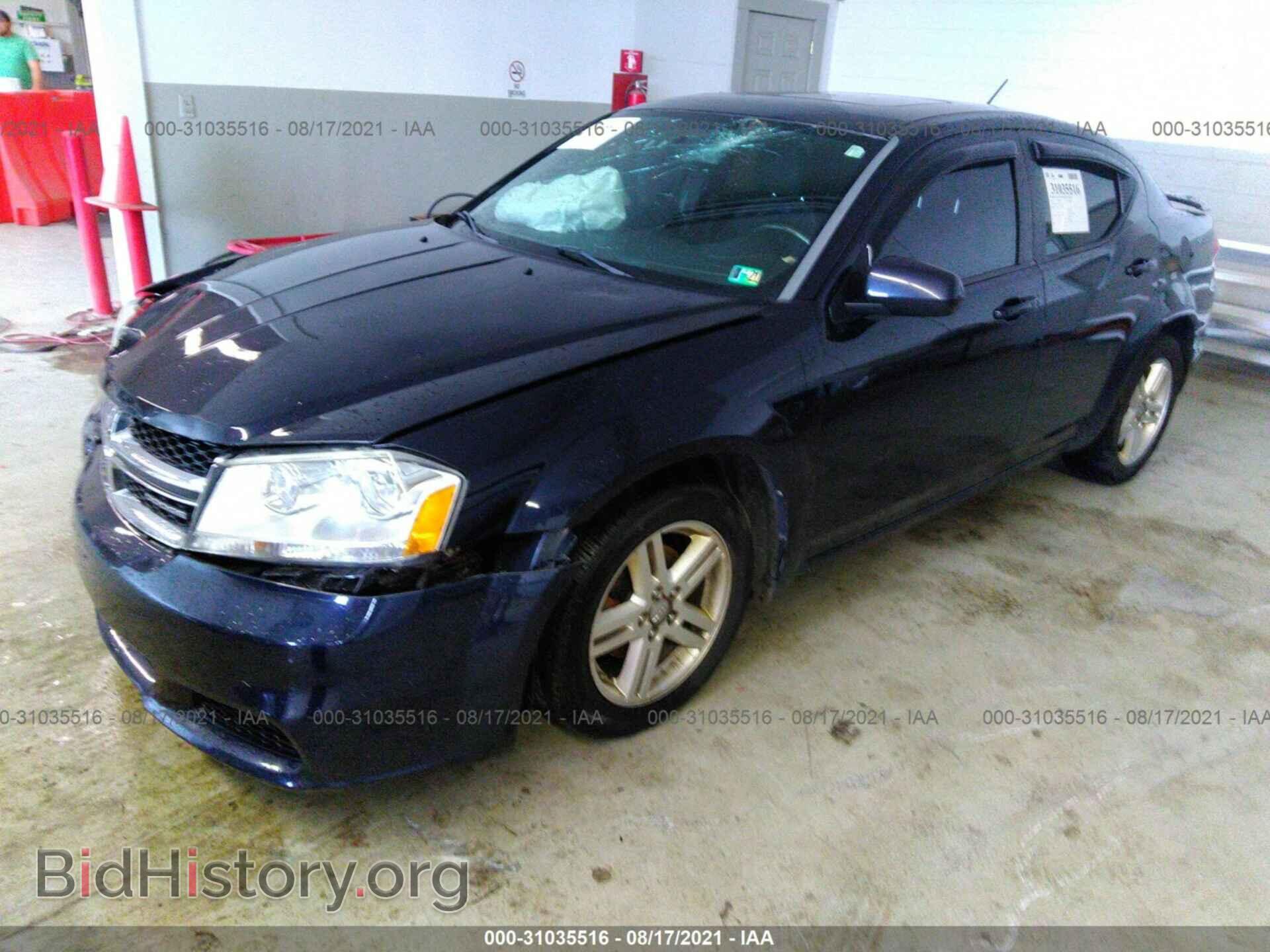 2011 DODGE AVENGER - VIN: 1B3BD1FB3BN584946 - Photo 2