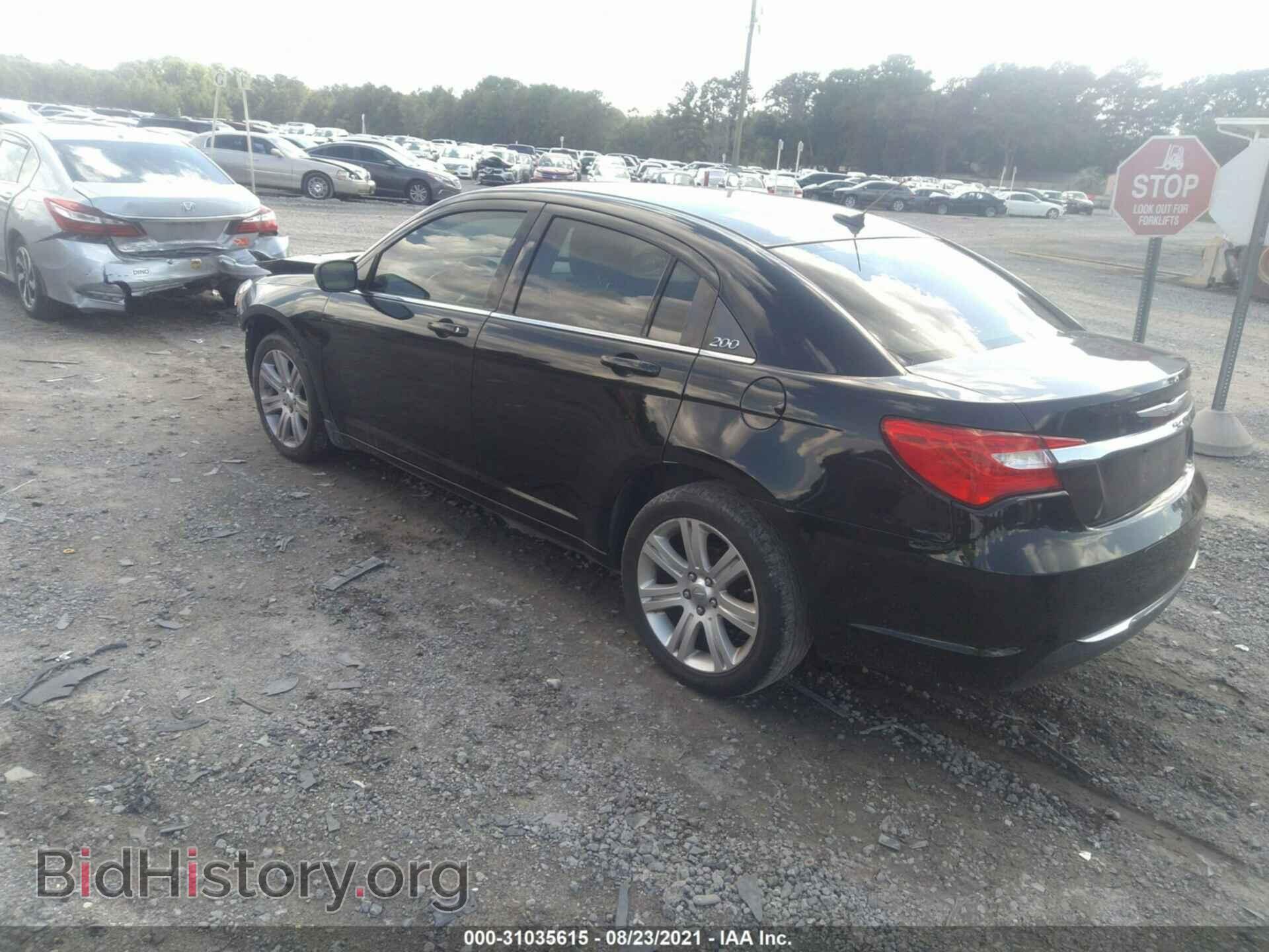 2013 CHRYSLER 200 - VIN: 1C3CCBBB7DN542966 - Photo 3