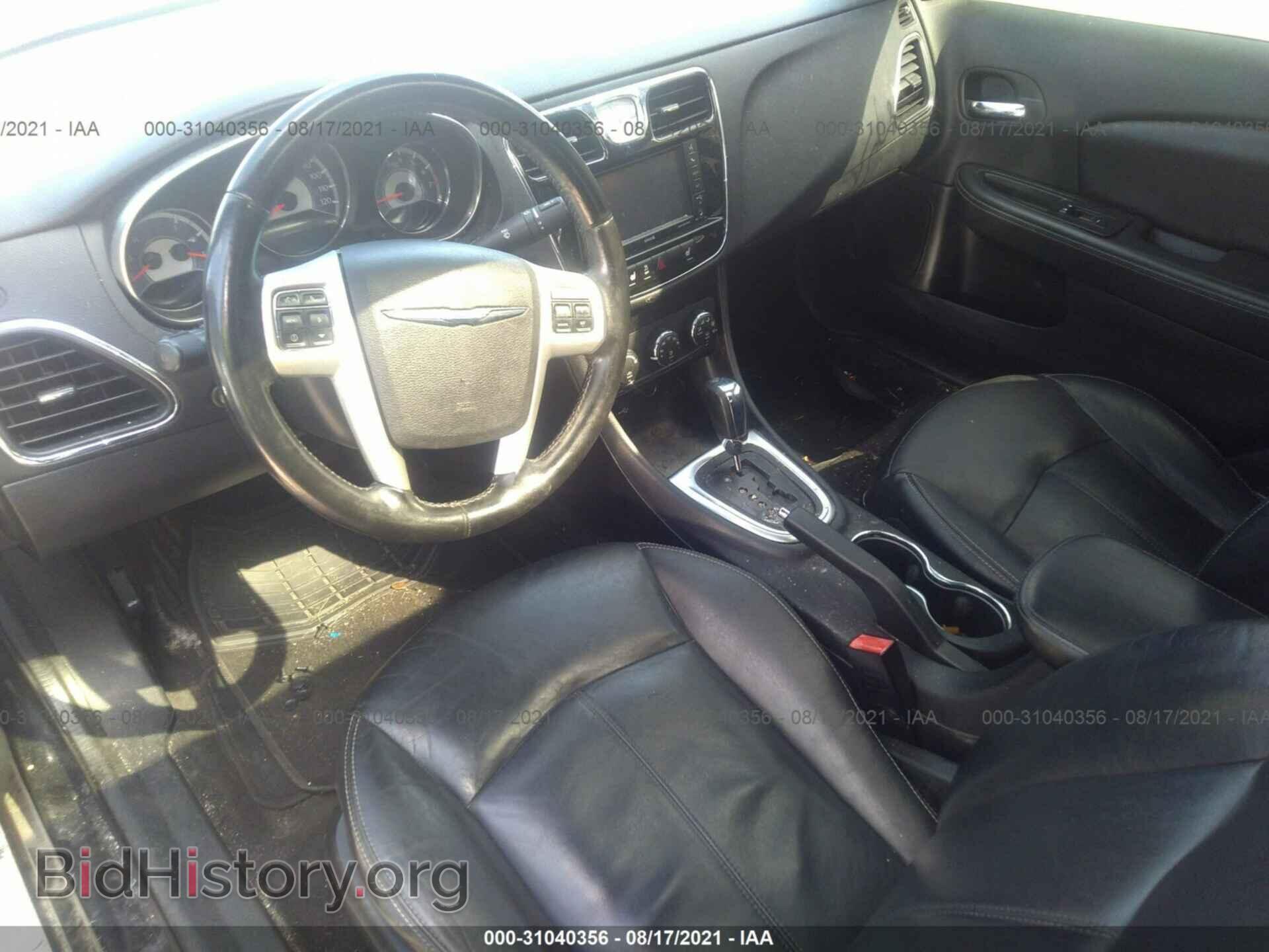 2011 CHRYSLER 200 - VIN: 1C3BC2FG3BN624191 - Photo 5