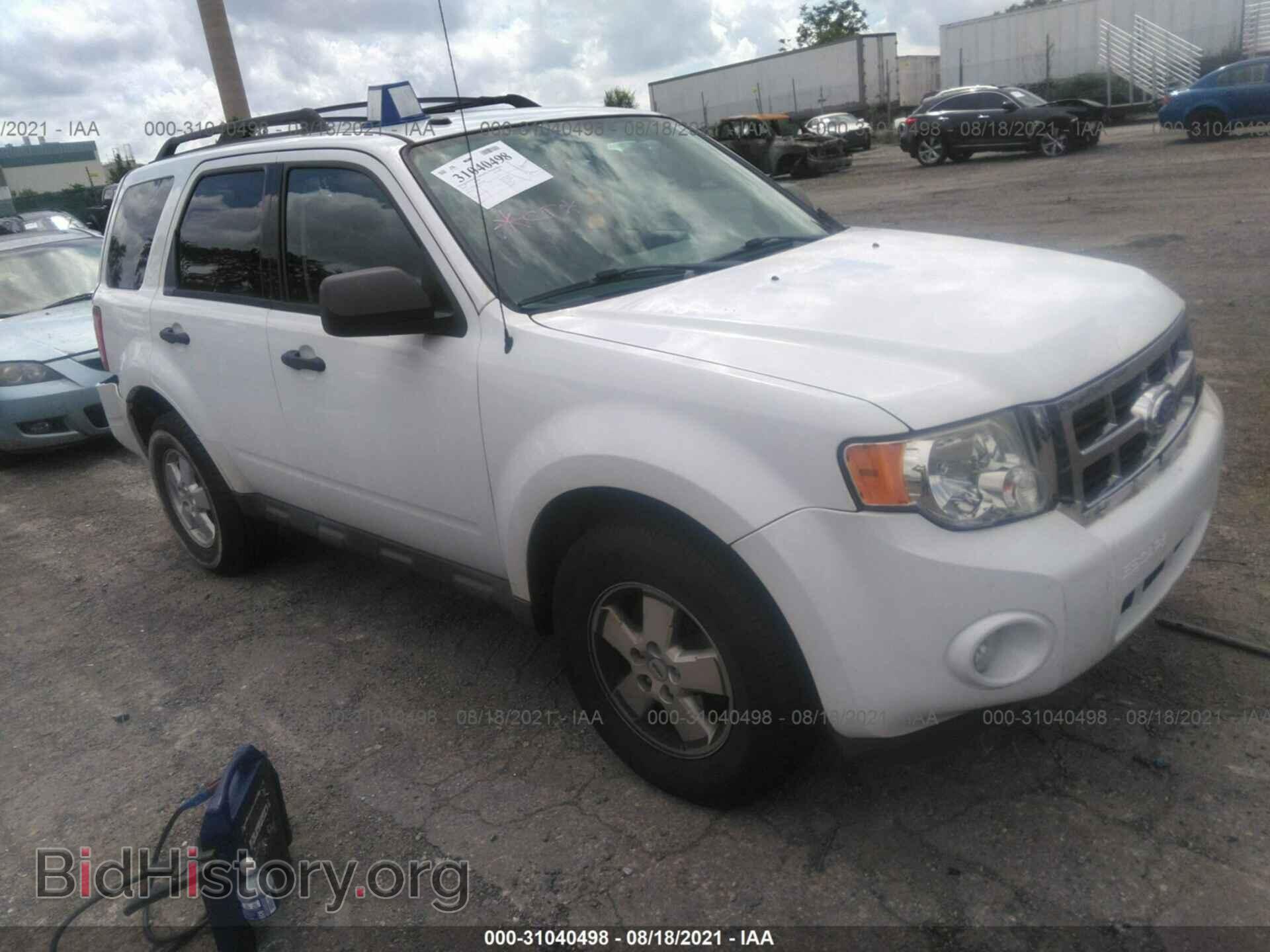 Фотография 1FMCU9D74BKC31807 - FORD ESCAPE 2011