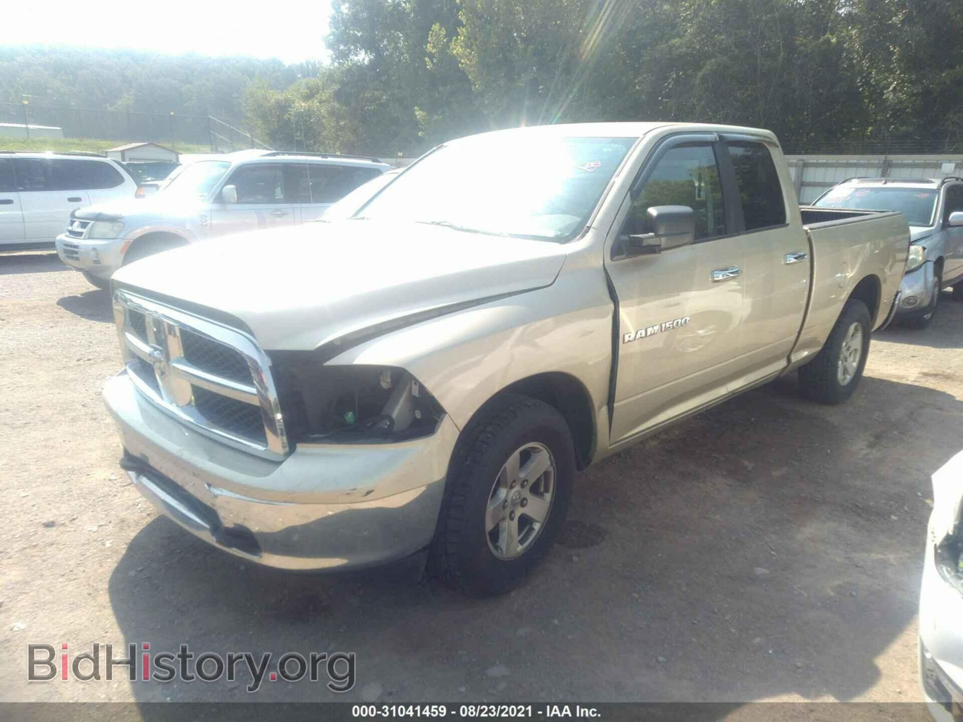 2011 RAM 1500 - VIN: 1D7RB1GP0BS577649 - Фото 2
