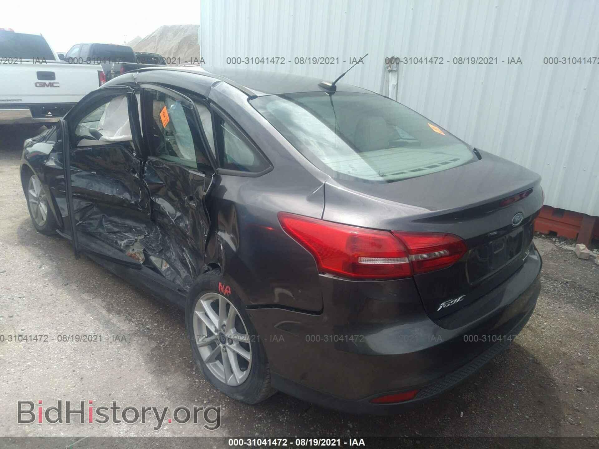 2016 FORD FOCUS - VIN: 1FADP3F22GL318899 - Фото 3