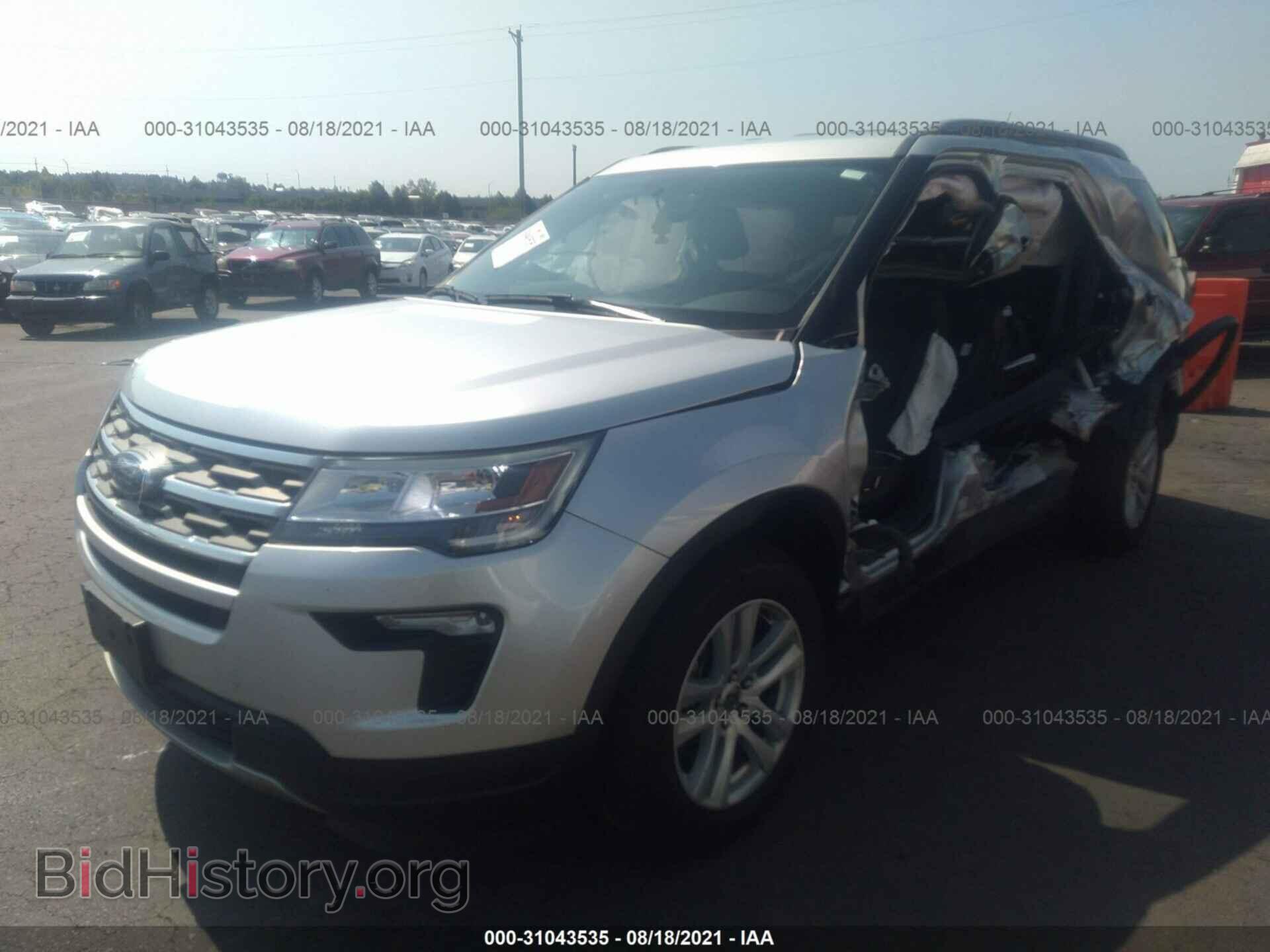 2018 FORD EXPLORER - VIN: 1FM5K8D85JGA04421 - Photo 2
