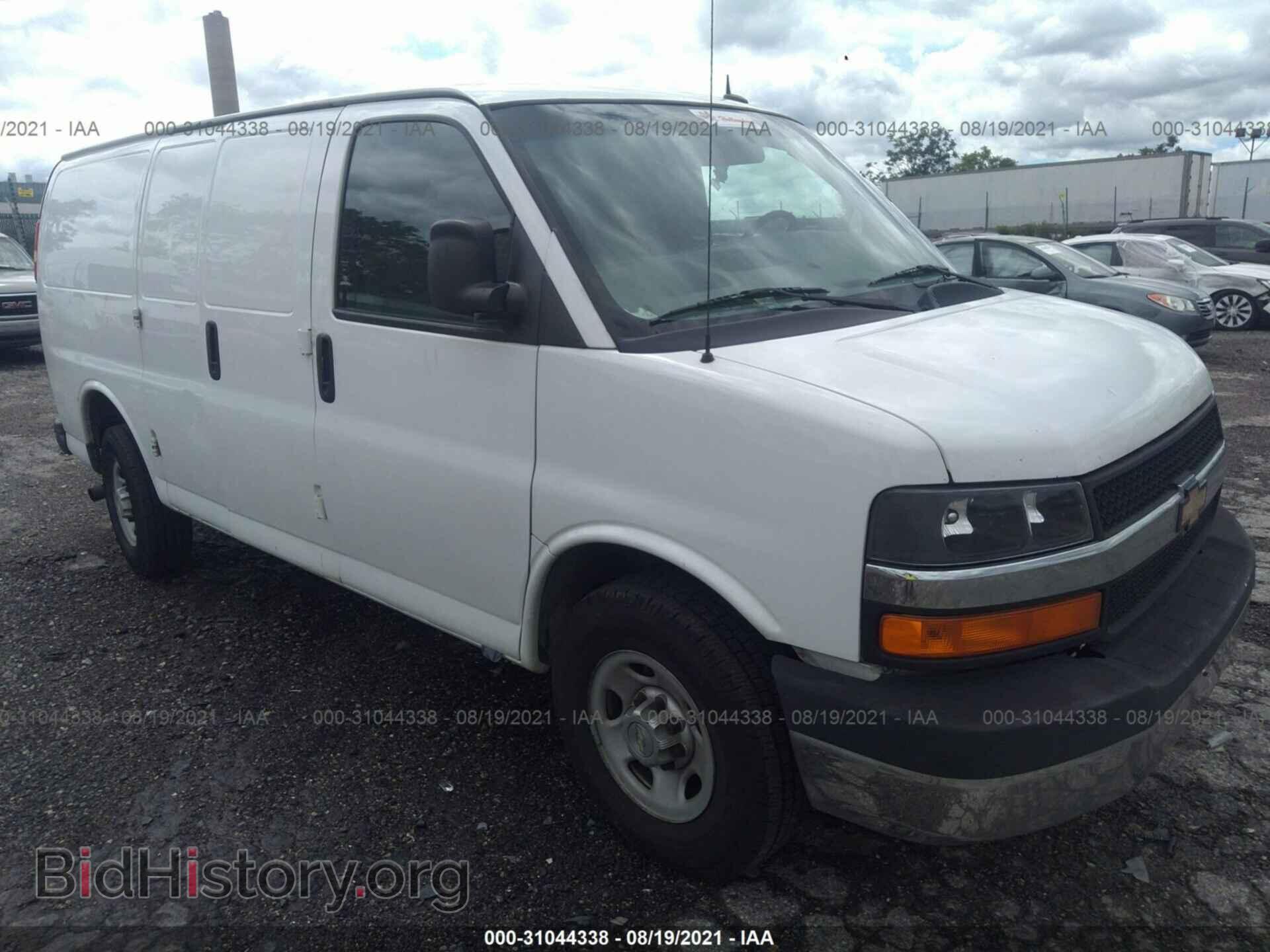 Photo 1GCWGFCA3D1135485 - CHEVROLET EXPRESS CARGO VAN 2013