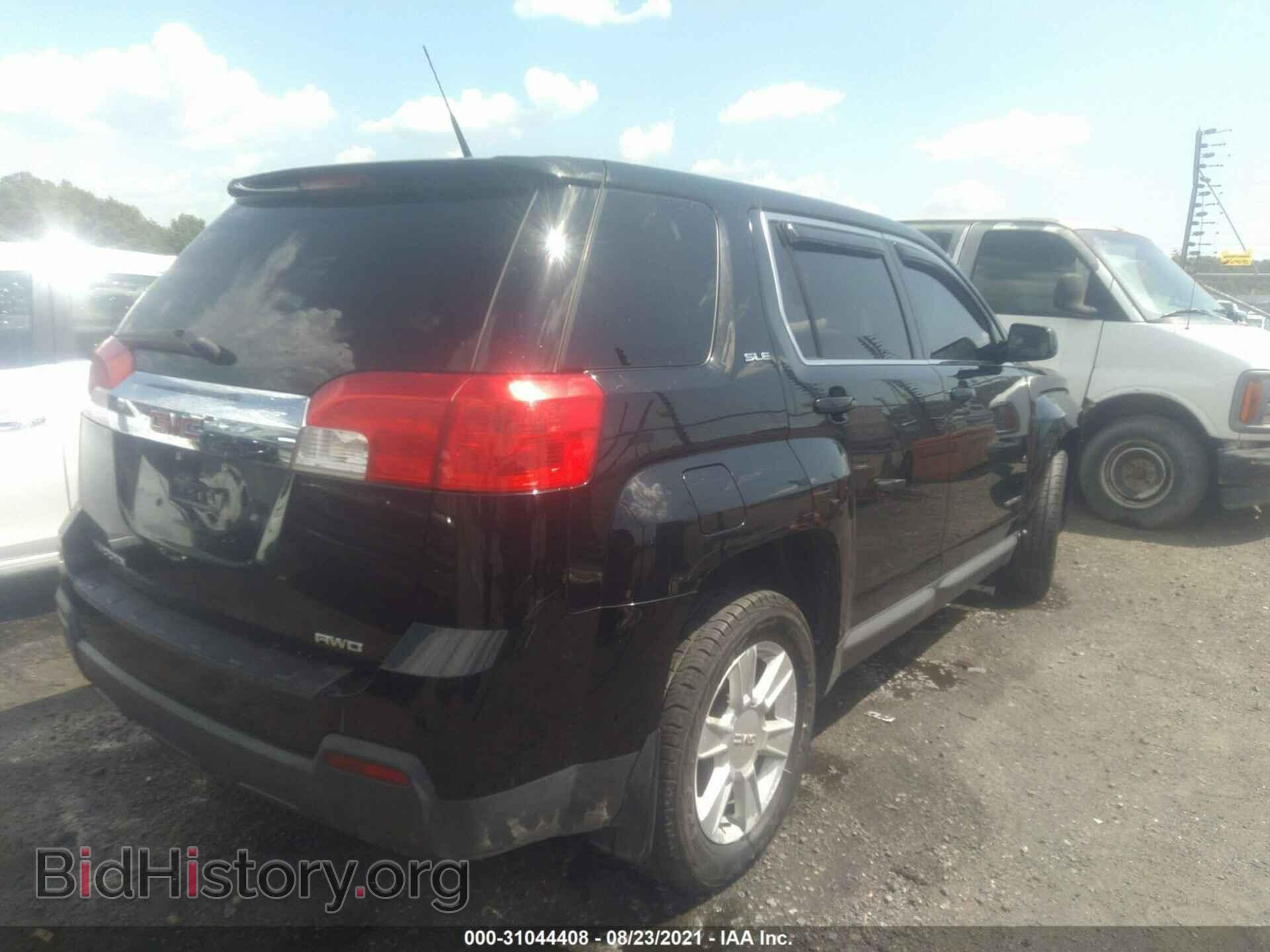 2011 GMC TERRAIN - VIN: 2CTFLREC4B6411893 - Photo 4