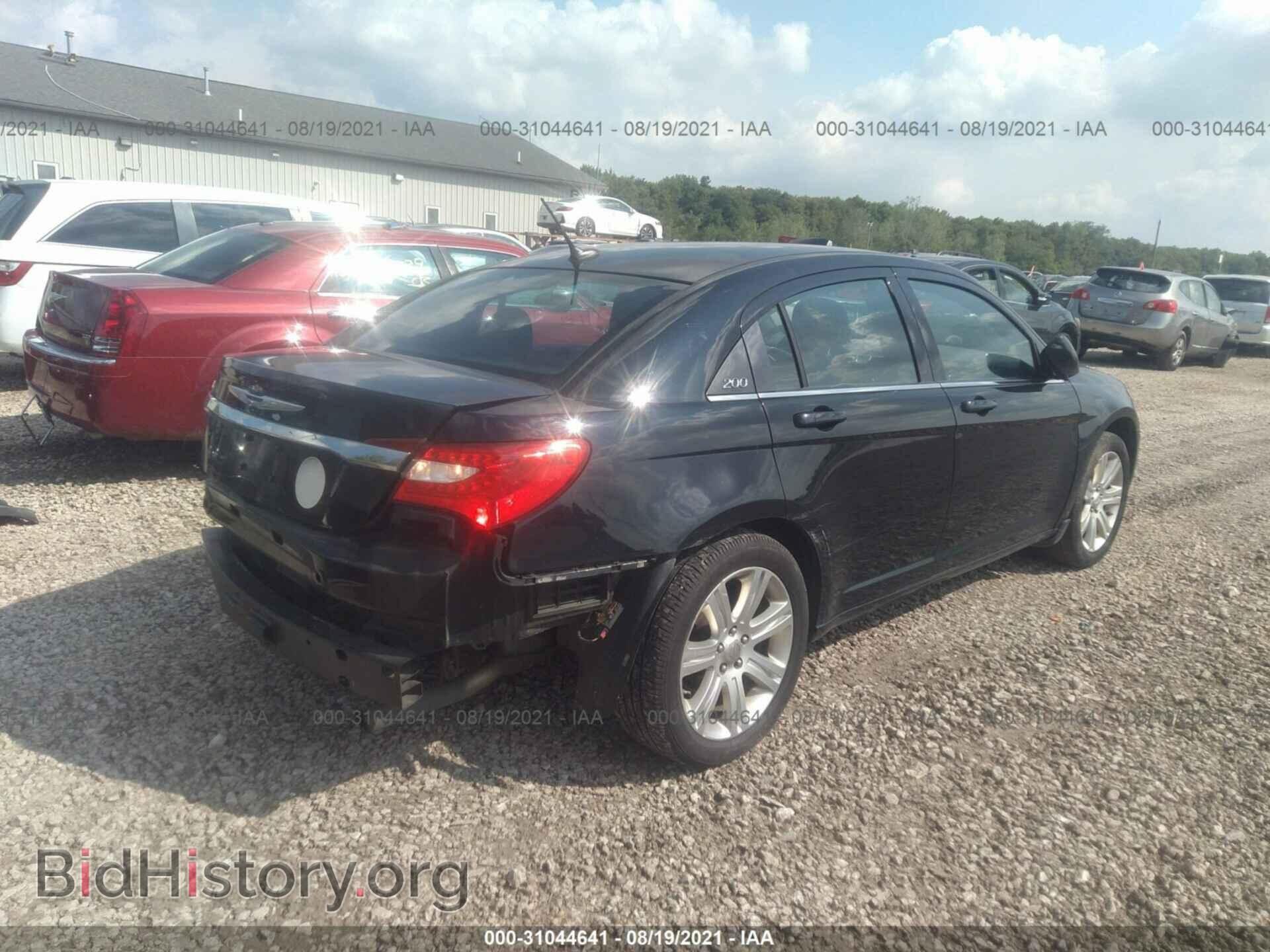 2012 CHRYSLER 200 - VIN: 1C3CCBBB6CN283904 - Фото 4