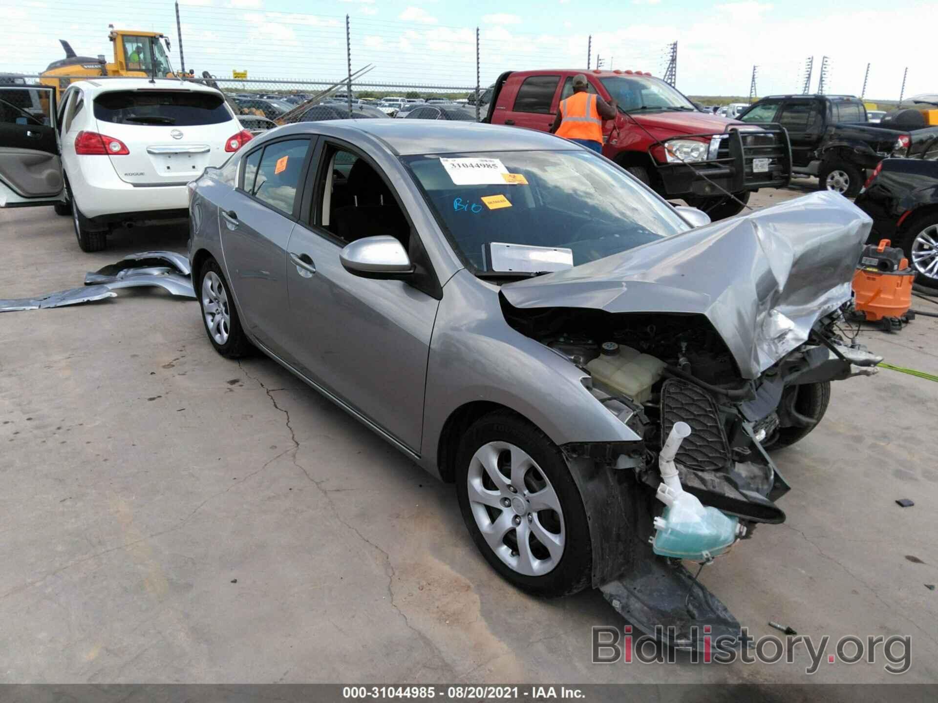 Photo JM1BL1UFXC1524632 - MAZDA MAZDA3 2012