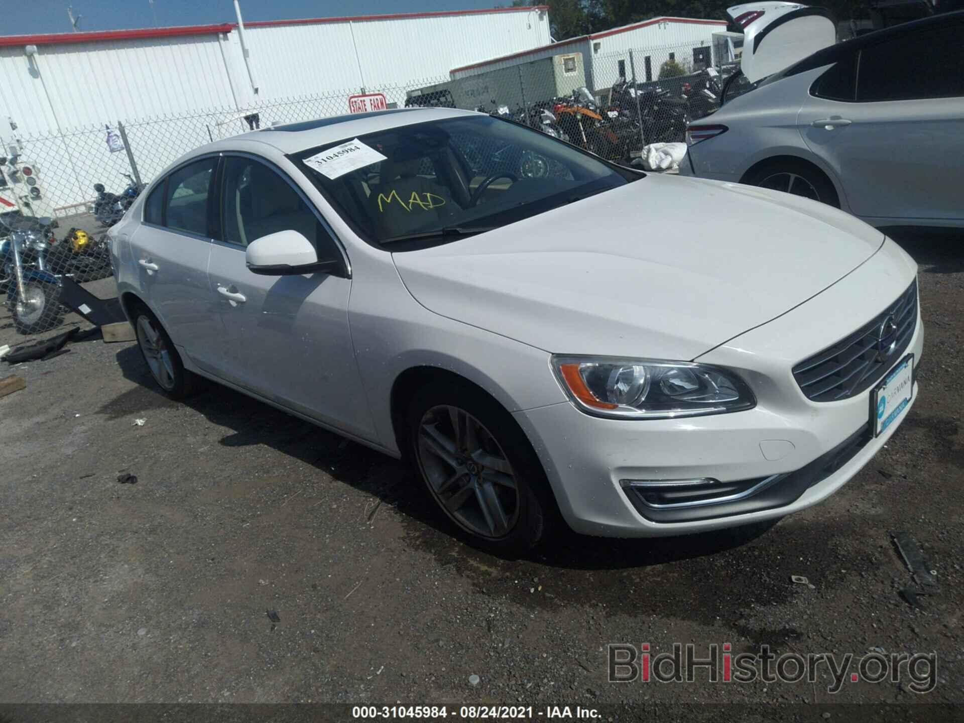 Photo YV1612FS3E2295810 - VOLVO S60 2014