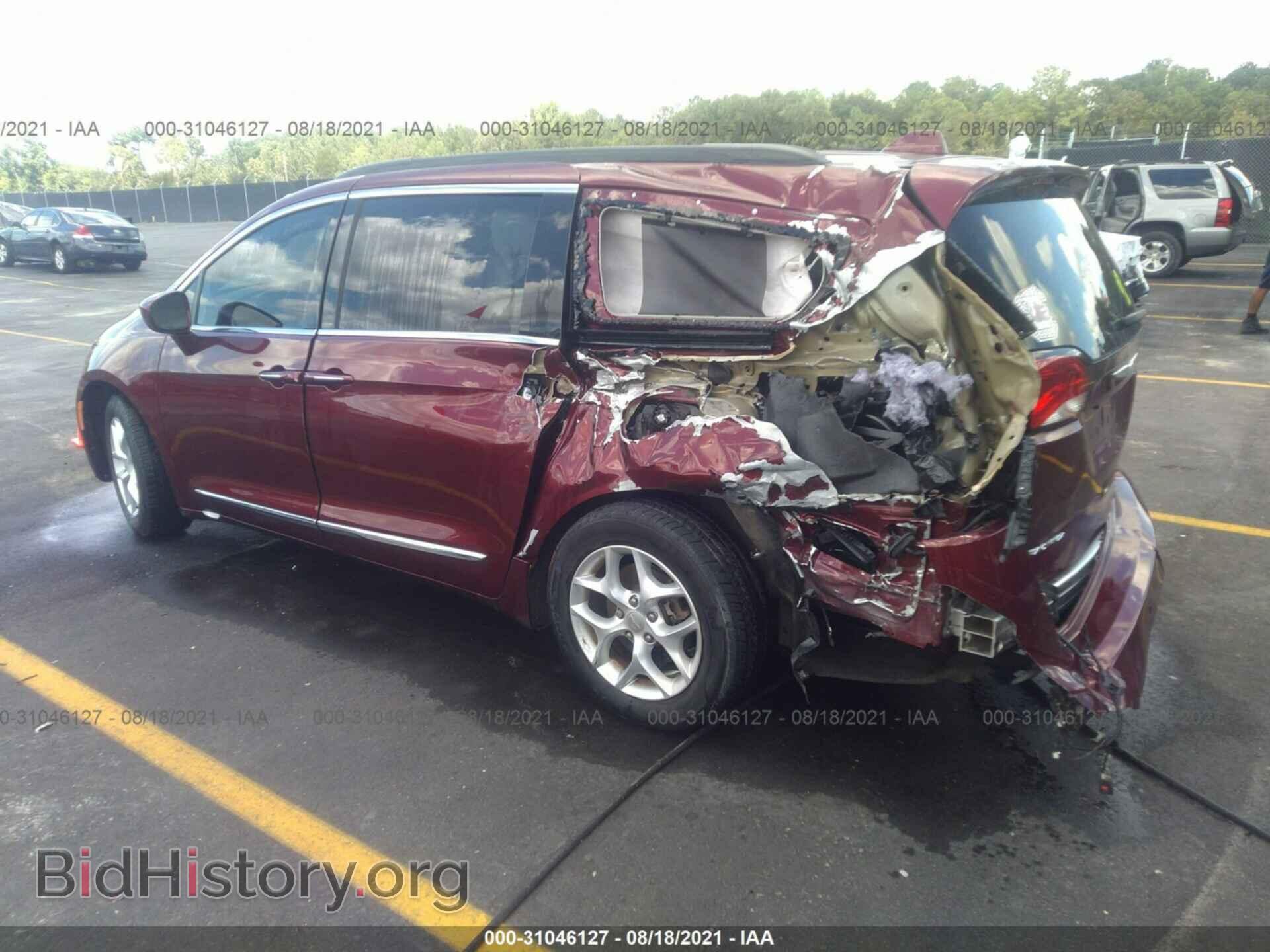 2017 CHRYSLER PACIFICA - VIN: 2C4RC1BG8HR593526 - Фото 3